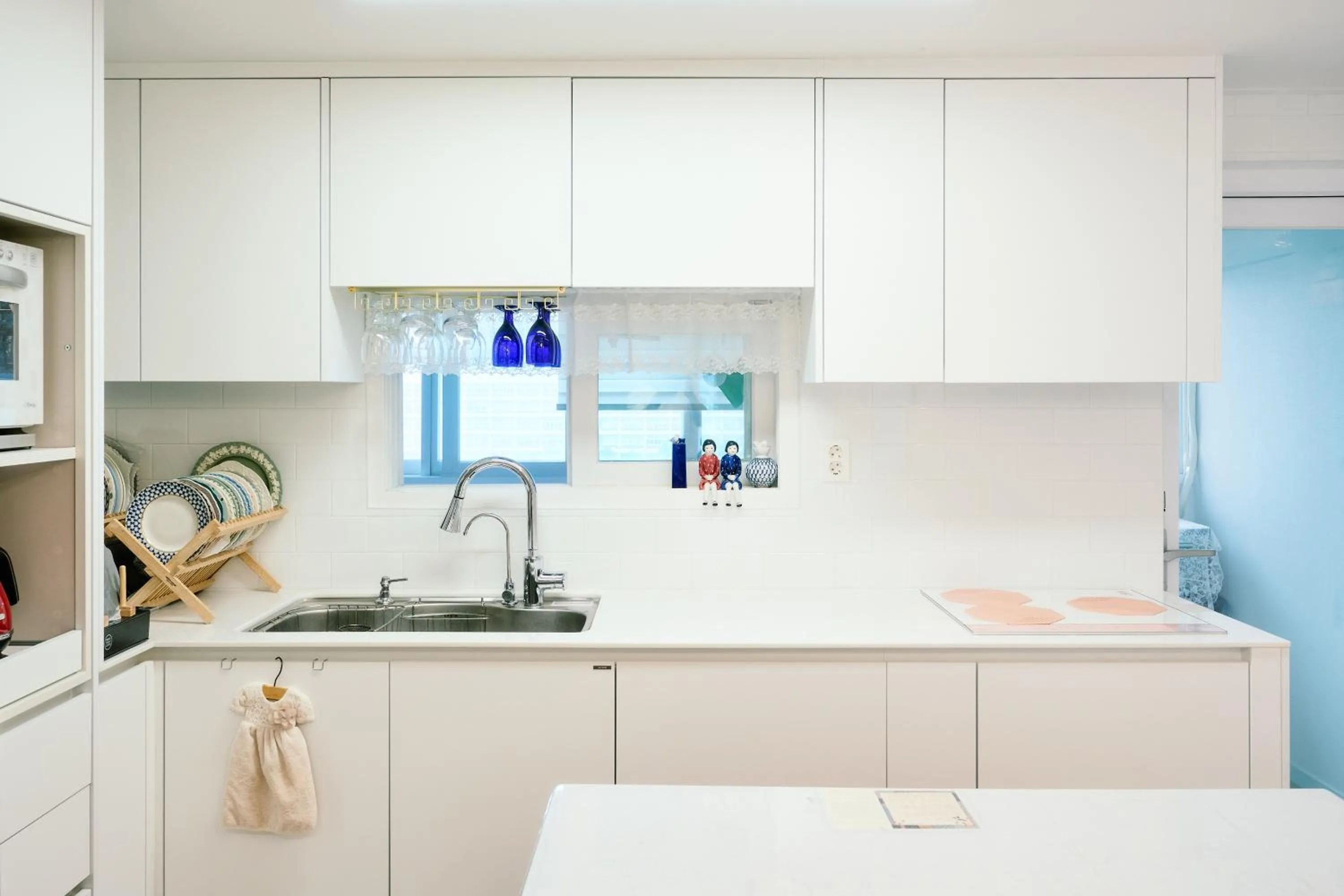 Communal kitchen in Garosugil Homestay - Female Only