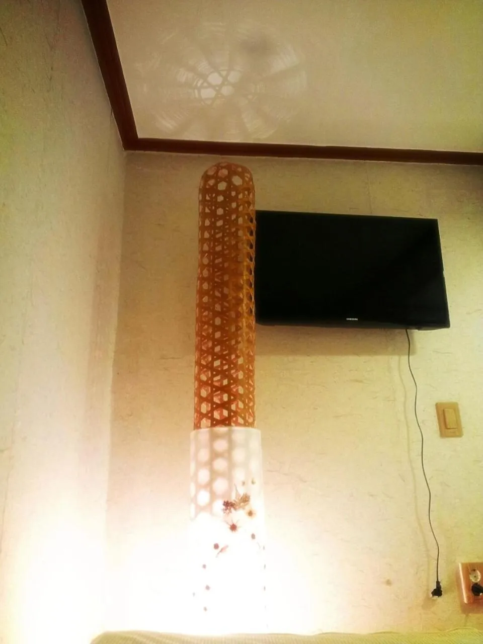 TV and multimedia in Lydia Craft Guesthouse