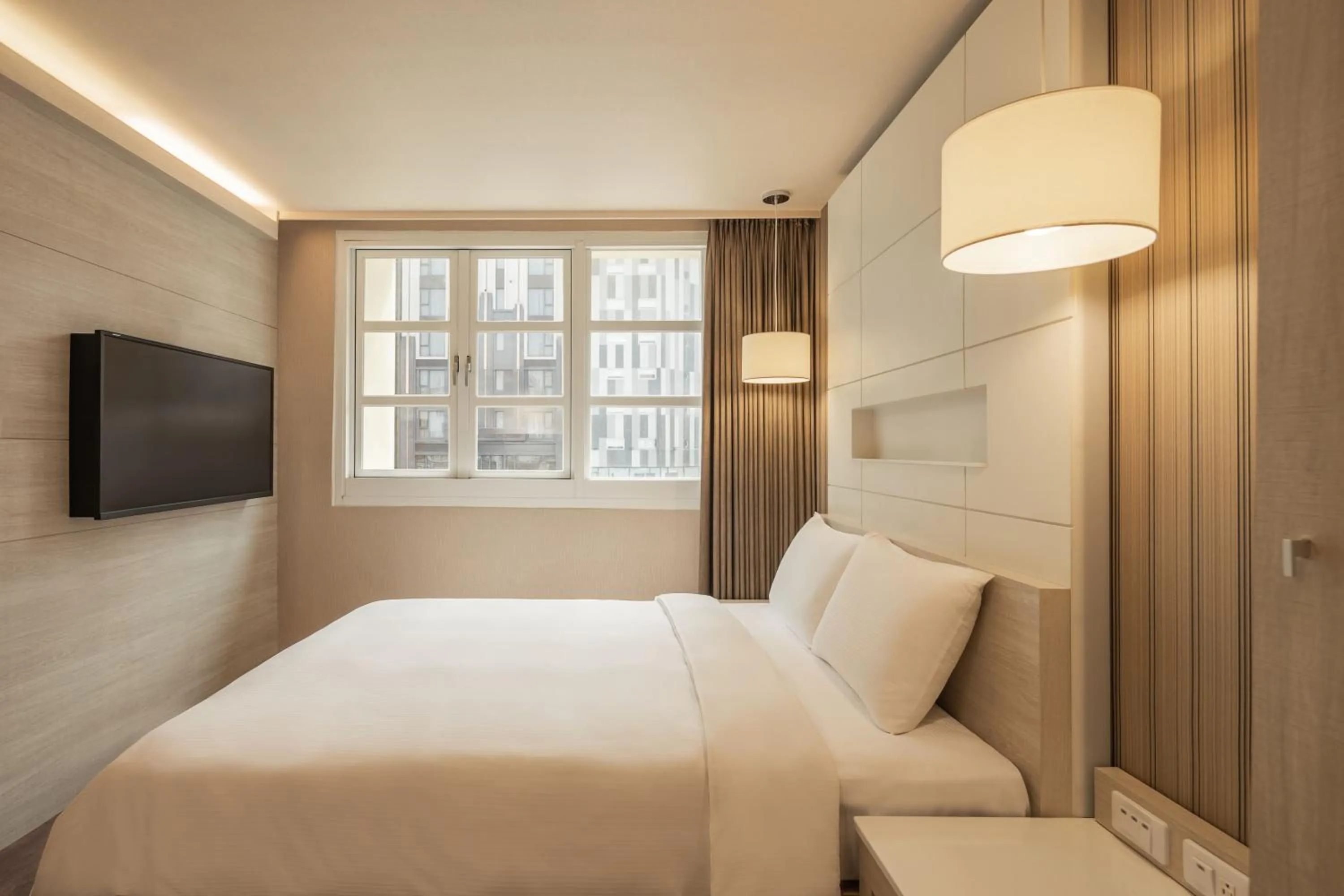 View (from property/room), Bed in Kindness Hotel - Zhongshan Bade Branch