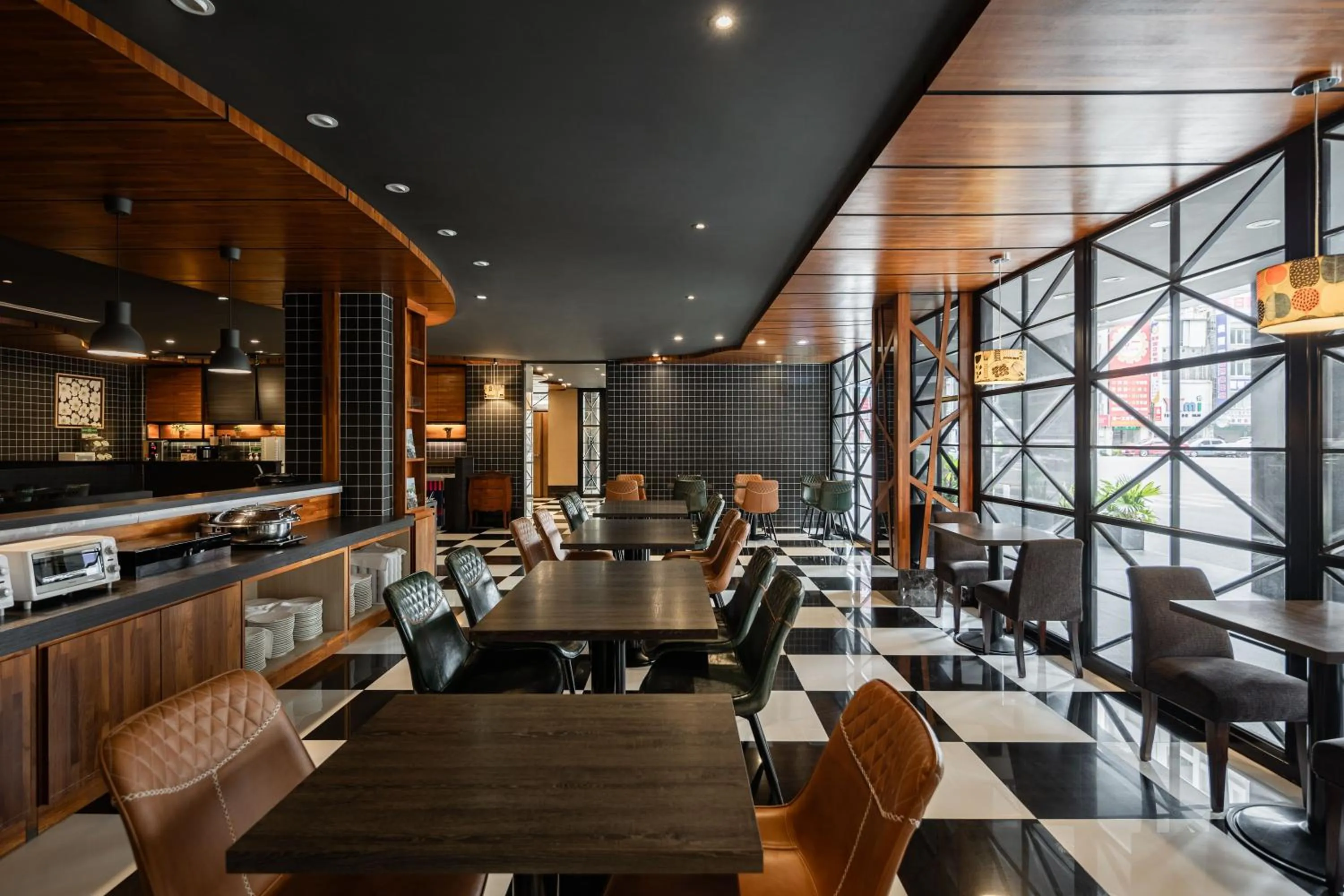 Restaurant/places to eat in Kindness Hotel - Zhongshan Bade Branch