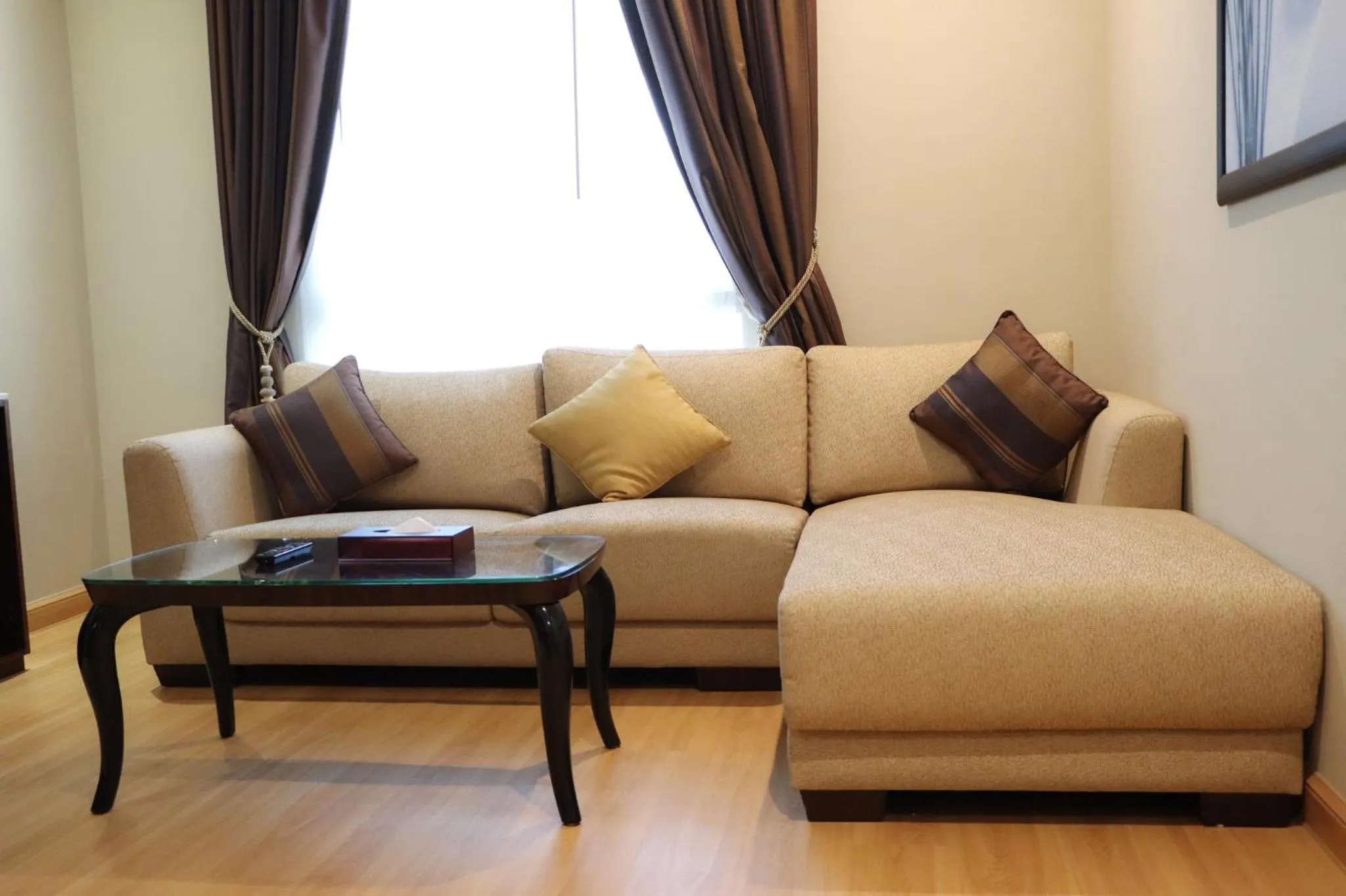 Premium Strato Hotel