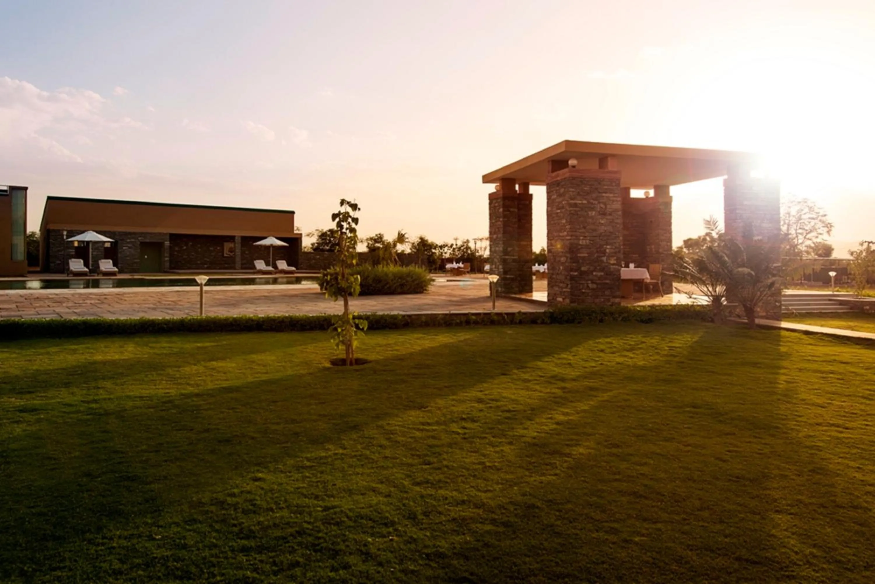 Property building in Dera Masuda Luxury Resort