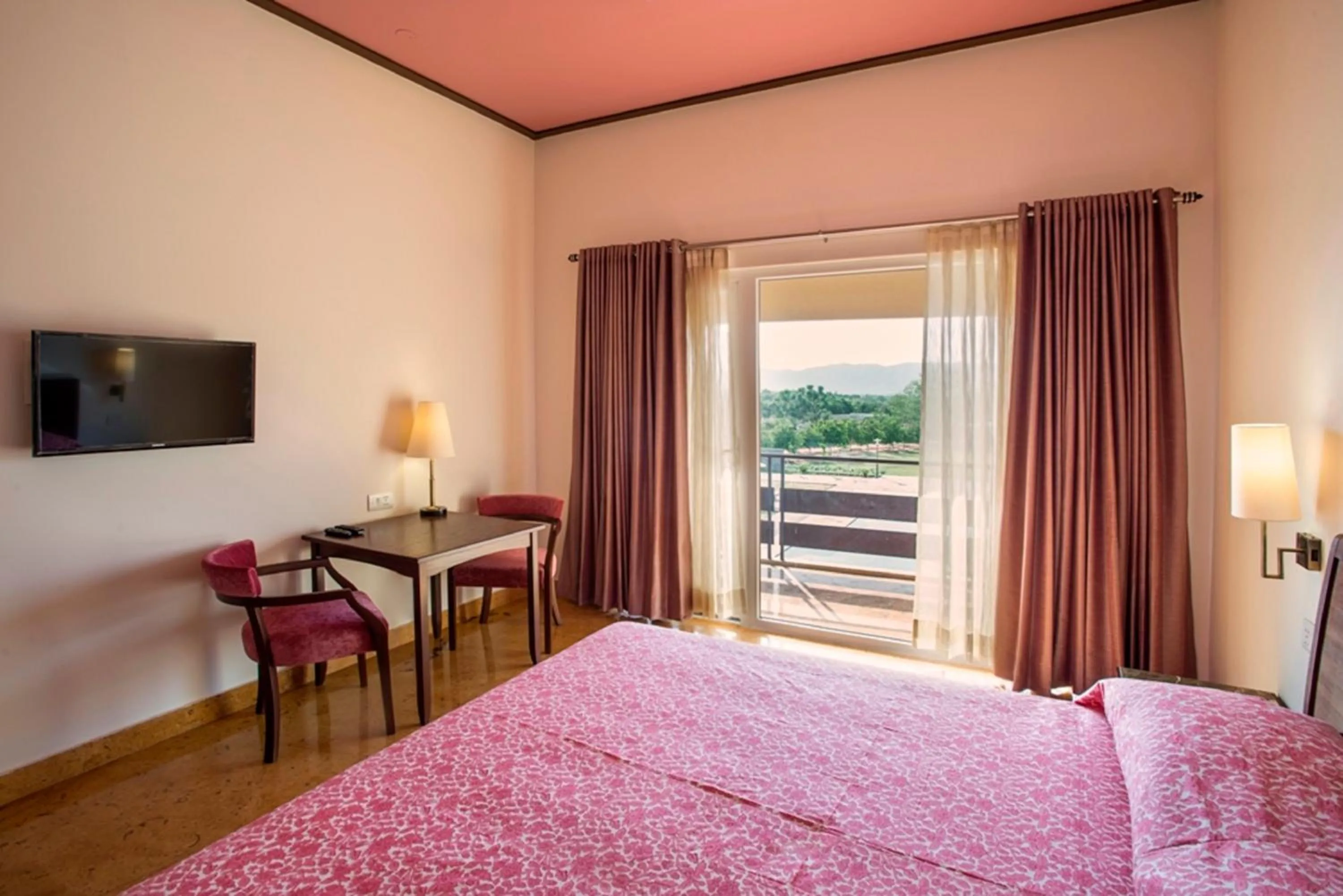 Photo of the whole room in Dera Masuda Luxury Resort