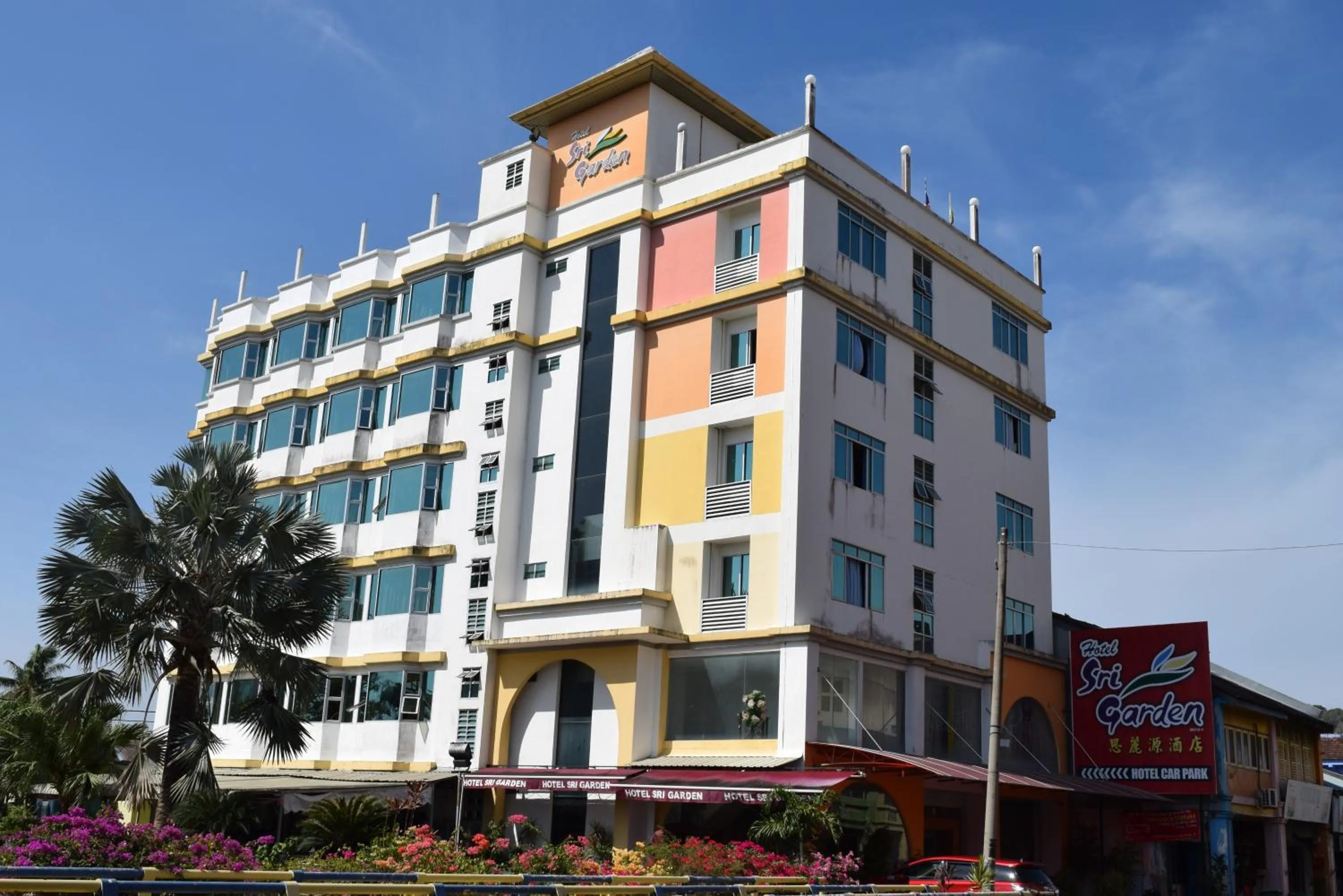 Property building in Hotel Sri Garden Sdn. Bhd.