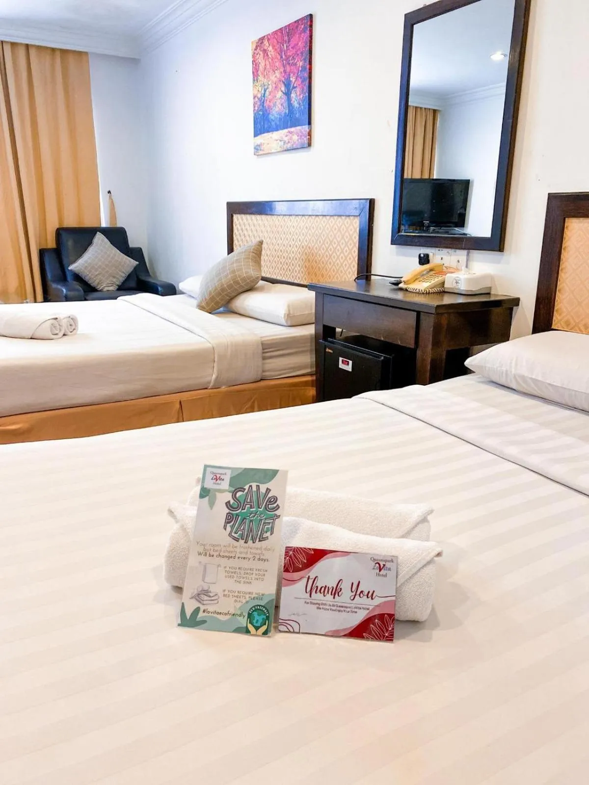 Queenspark Lovita Hotel