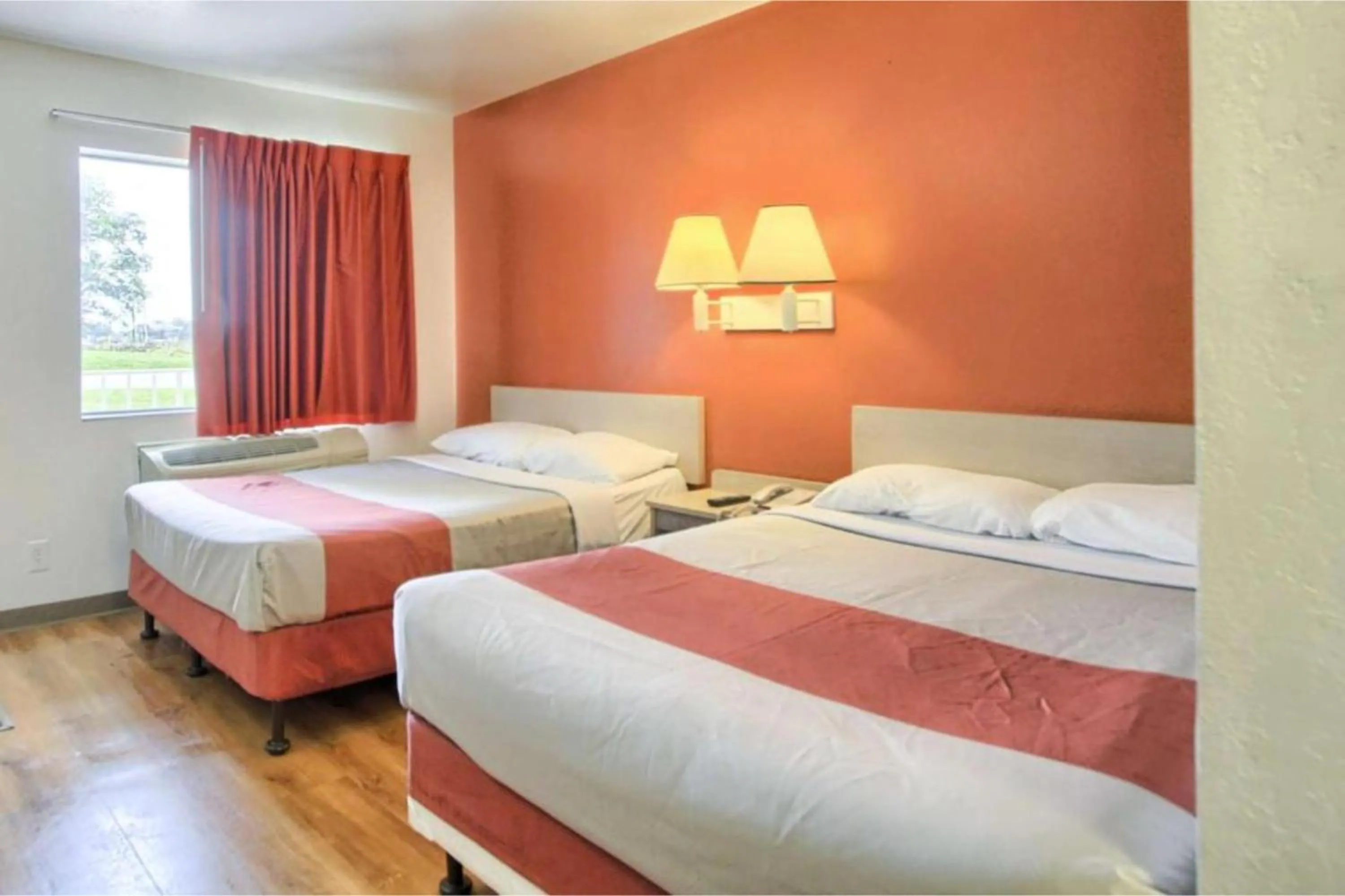 room service, Bed in Cumberland Inn By OYO New Cumberland-Hershey South