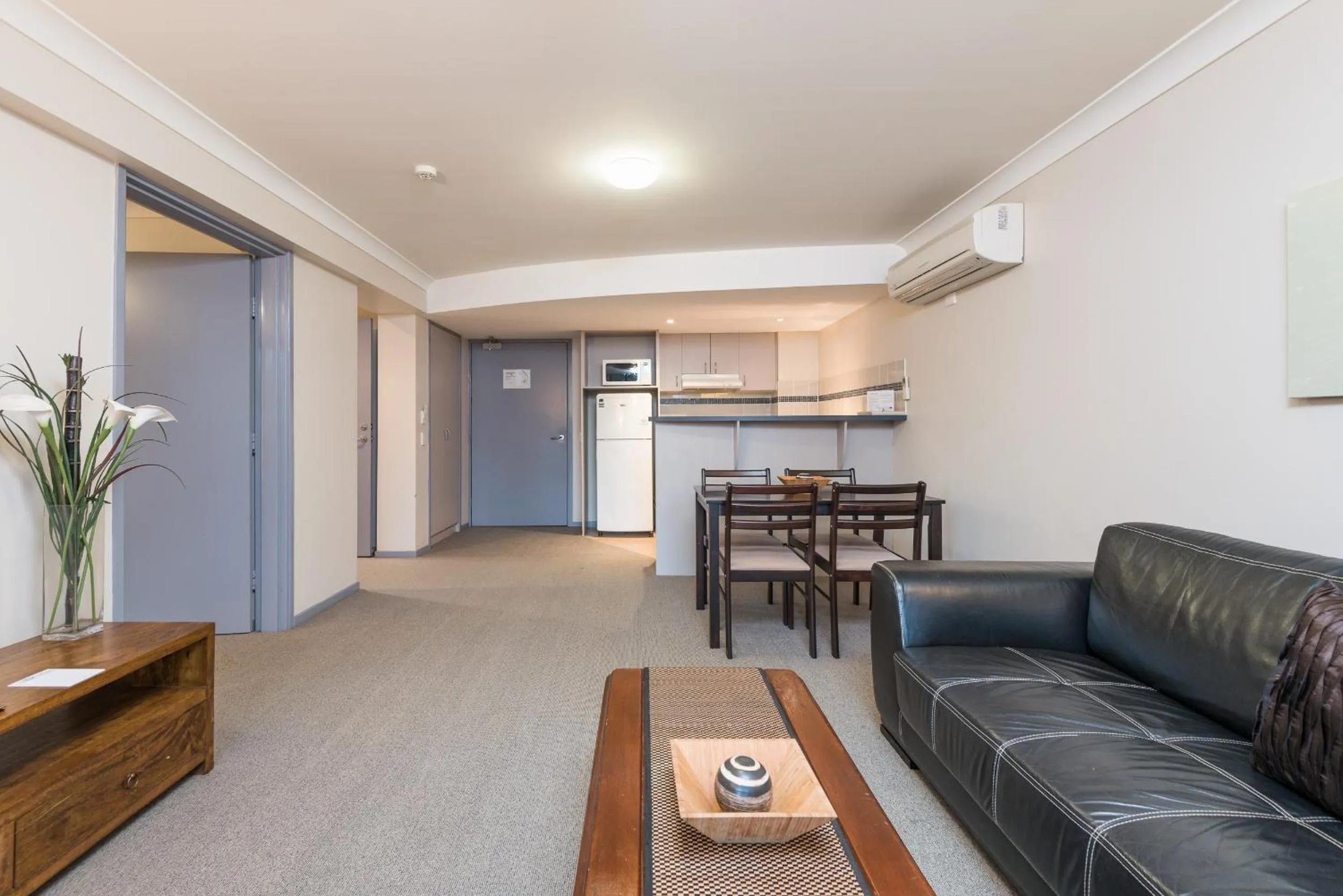 Kitchen or kitchenette in The Brighton Apartments