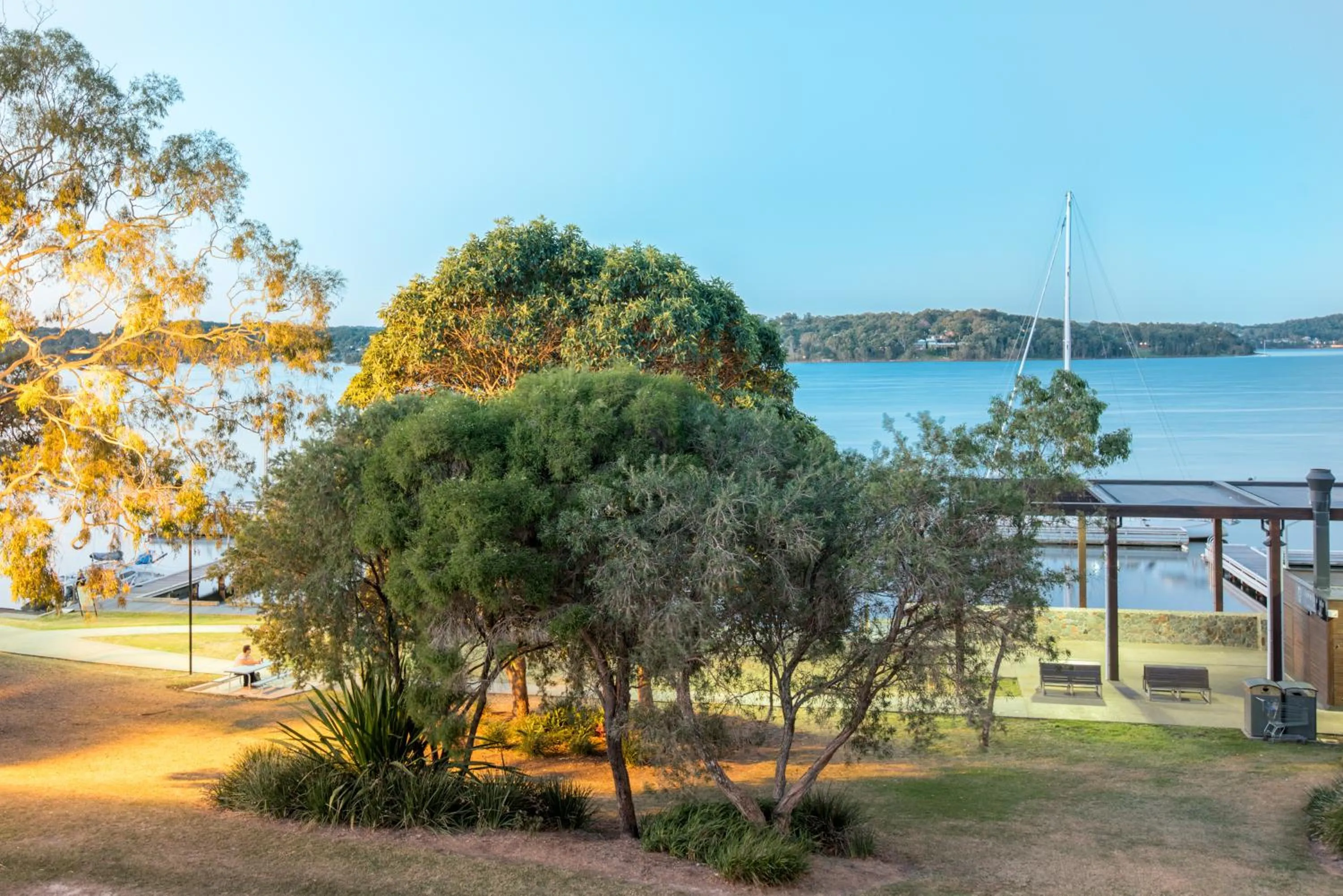 Restaurant/places to eat in The Brighton Apartments