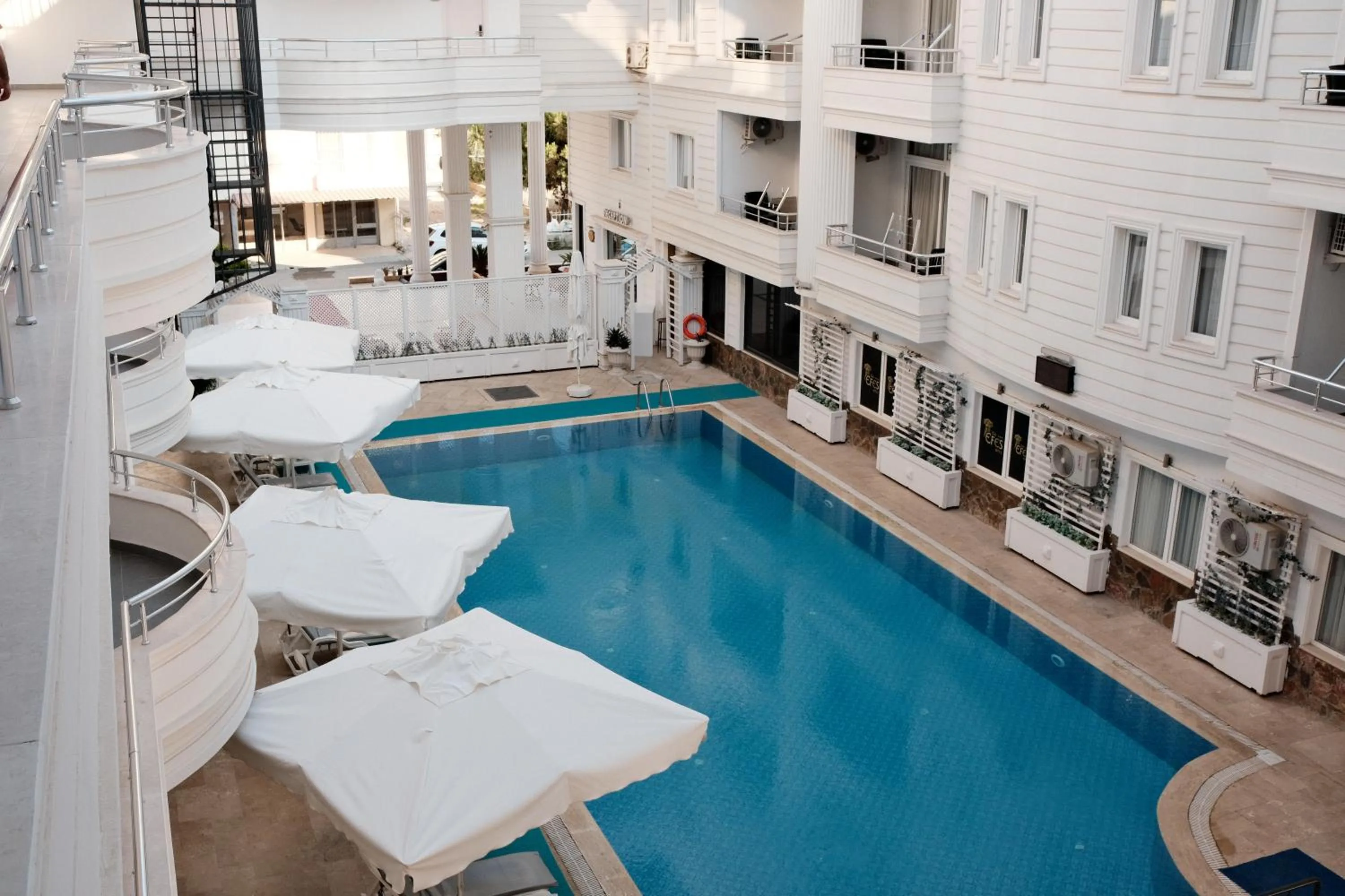 Inner courtyard view in Club Efes Otel