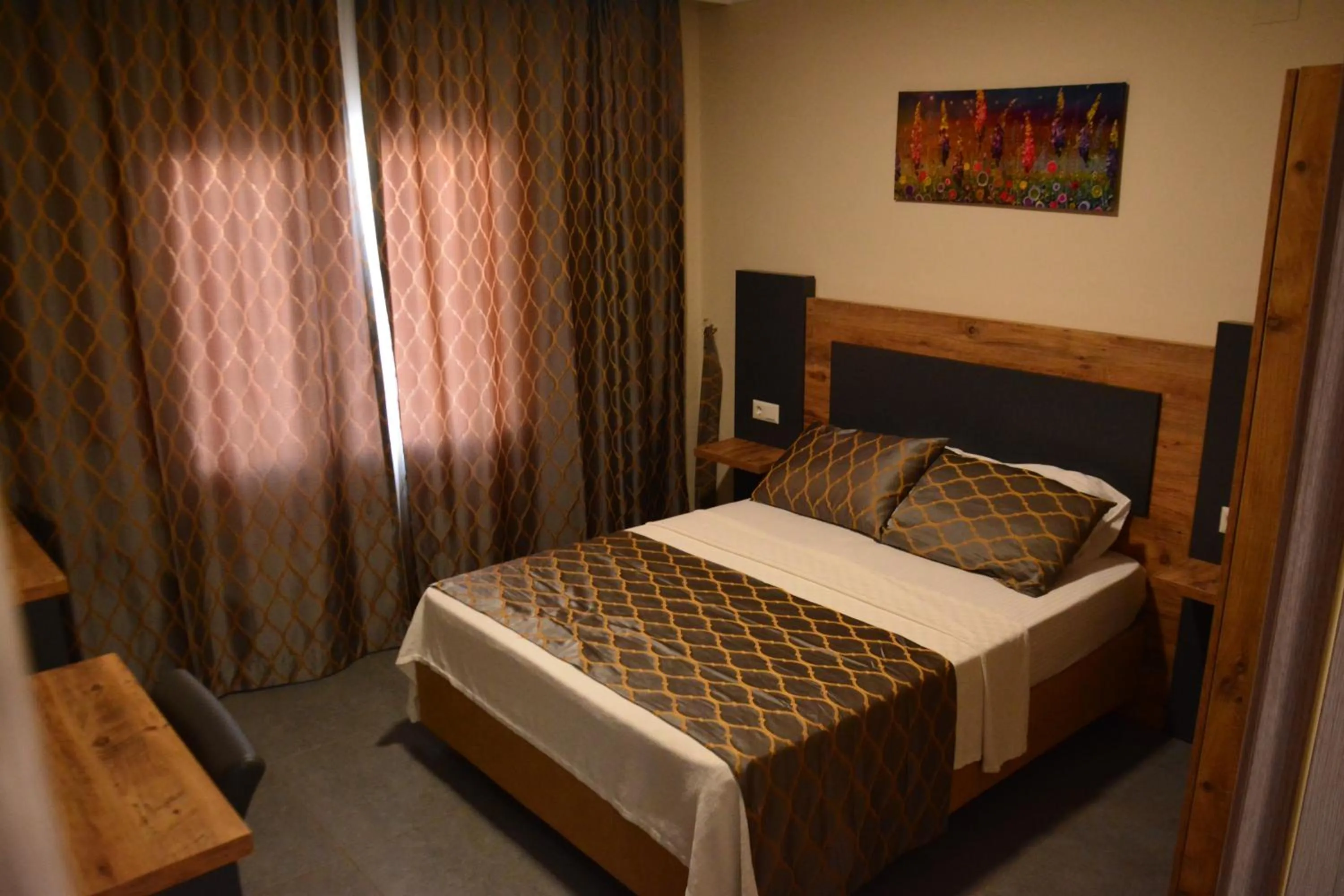 Bed in Club Efes Otel