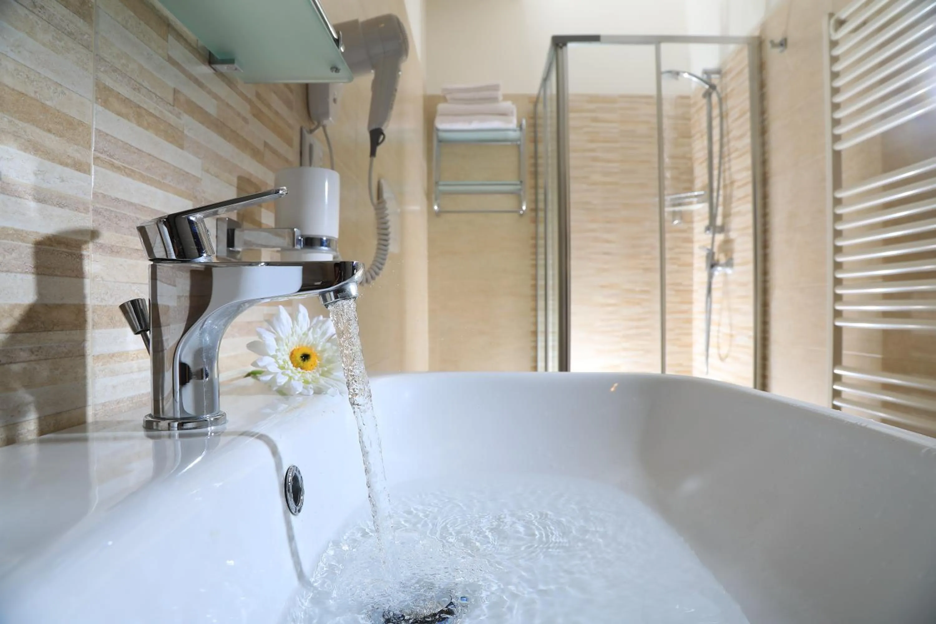 Shower in Acquamarina B&b