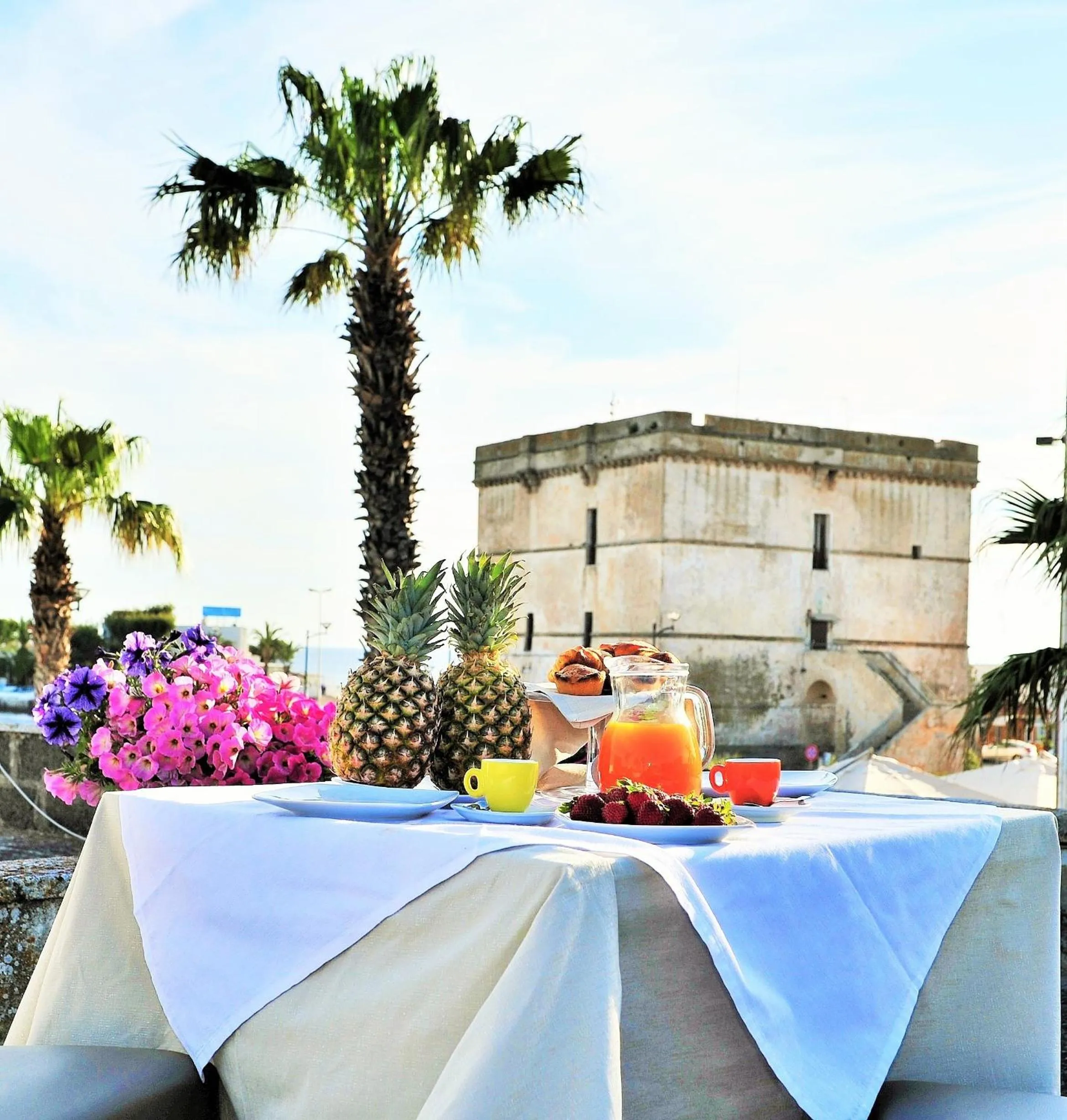 Restaurant/places to eat in Acquamarina B&b