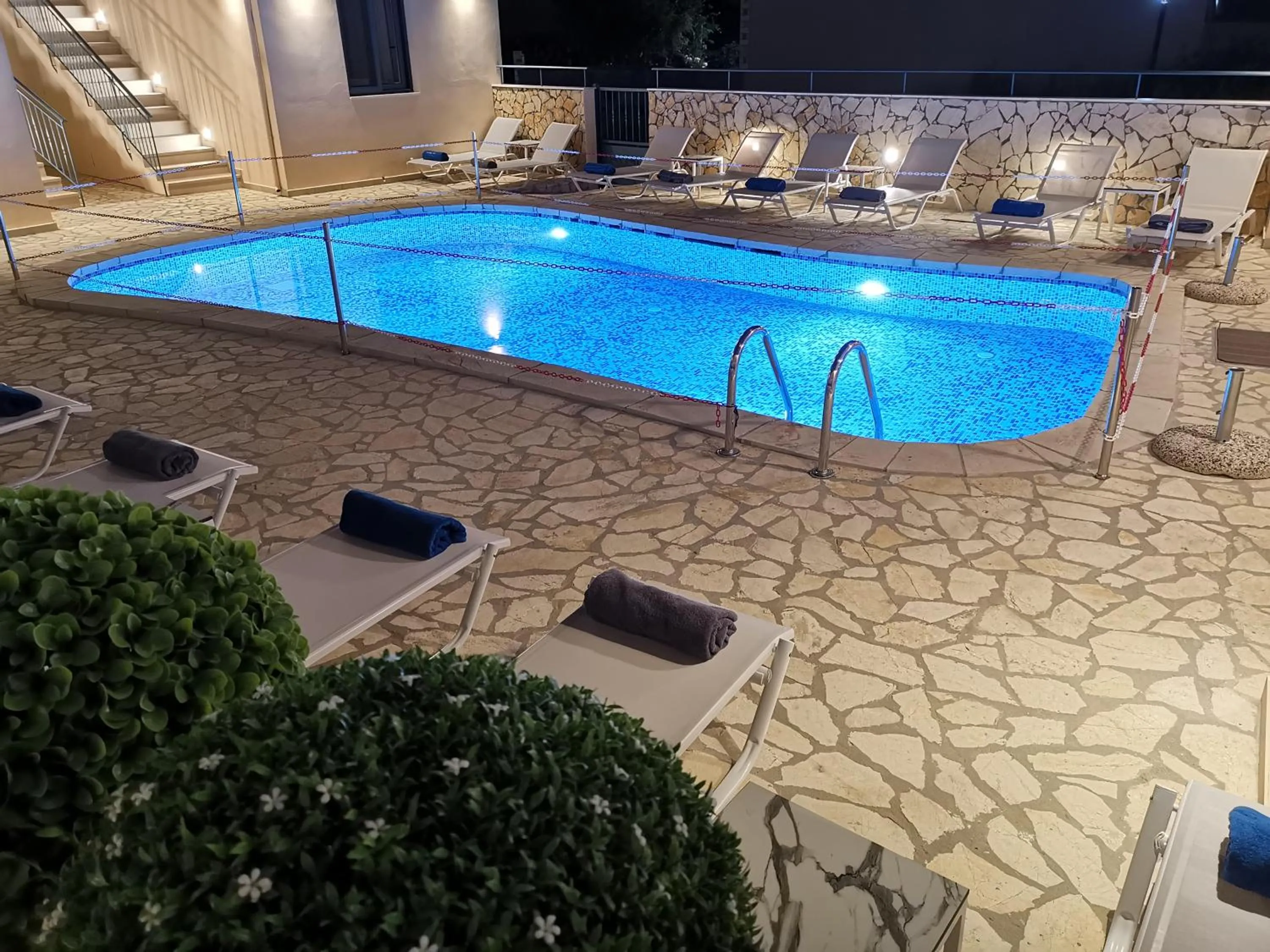 Swimming pool in Anemos Villas