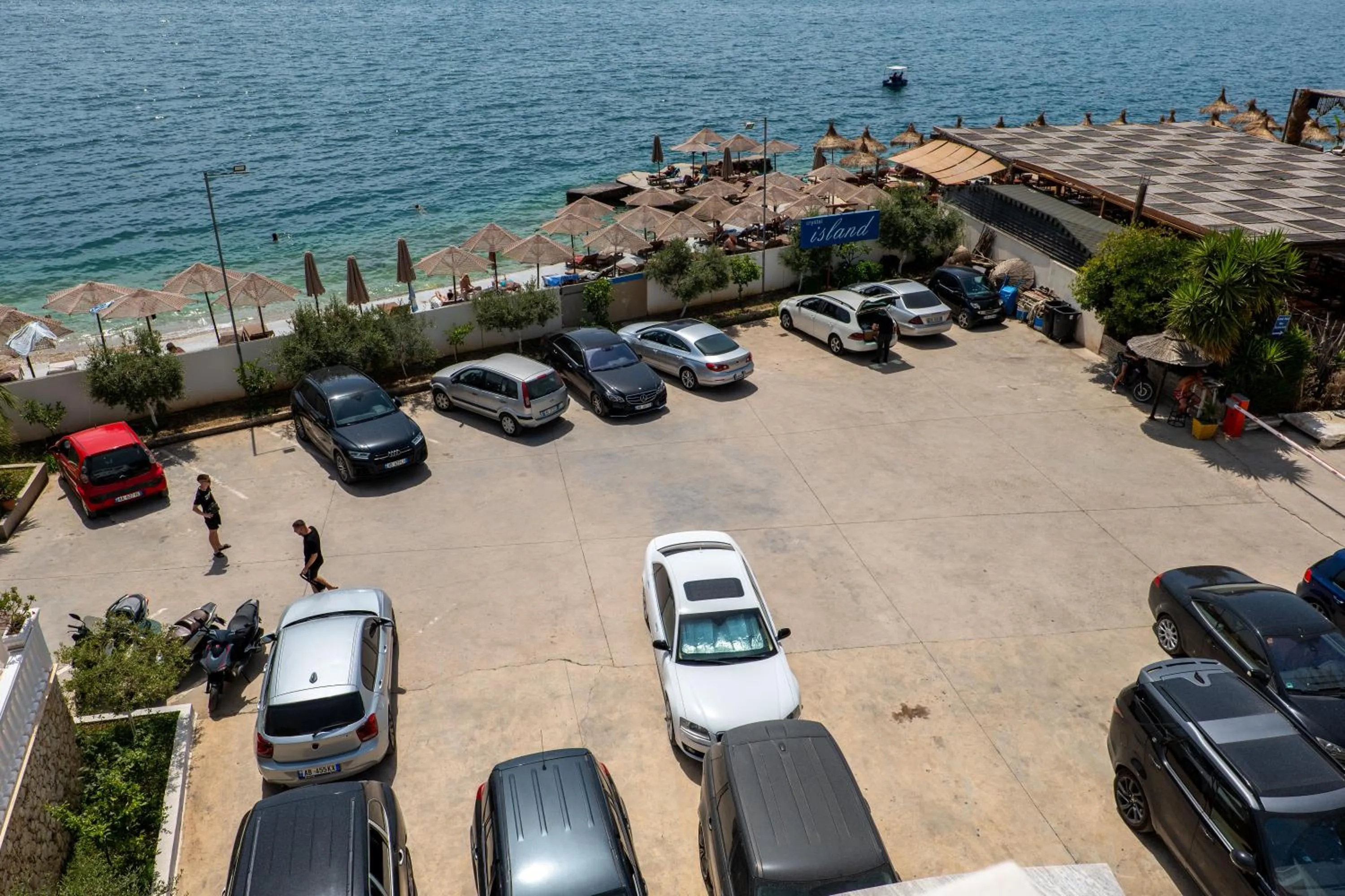 Parking in Hotel Sejko