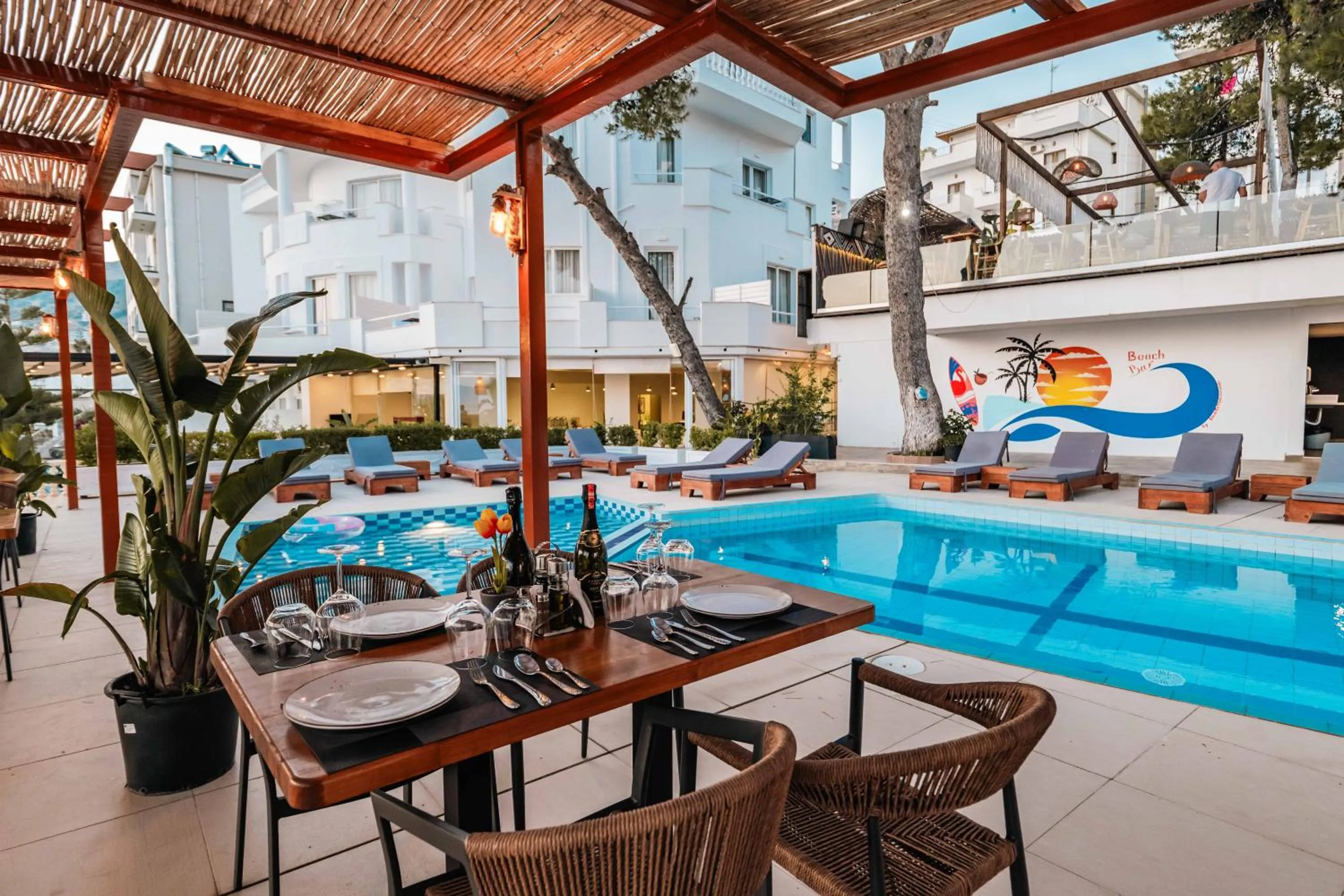 Restaurant/places to eat in Hotel Sejko
