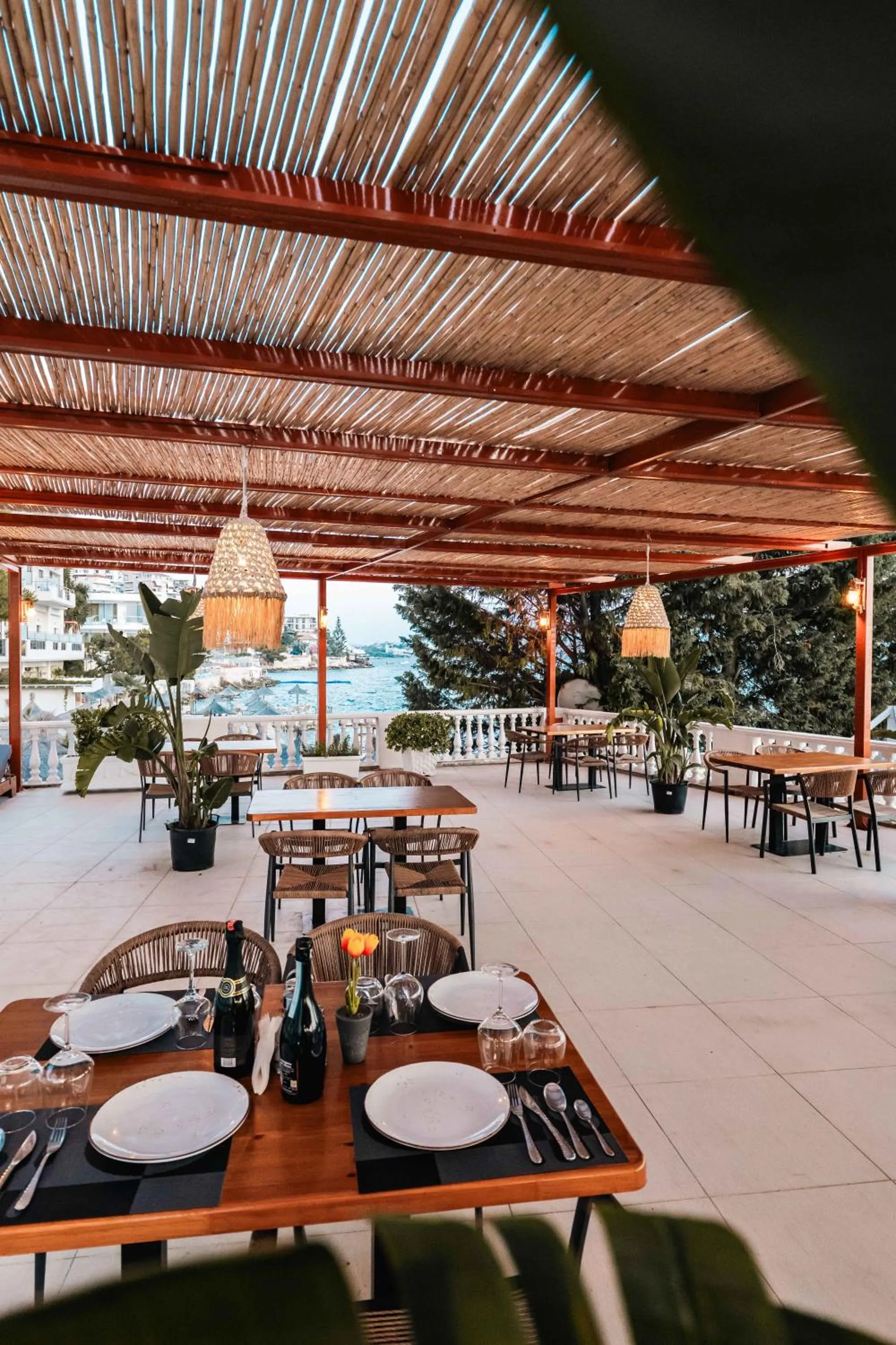 Restaurant/places to eat in Hotel Sejko