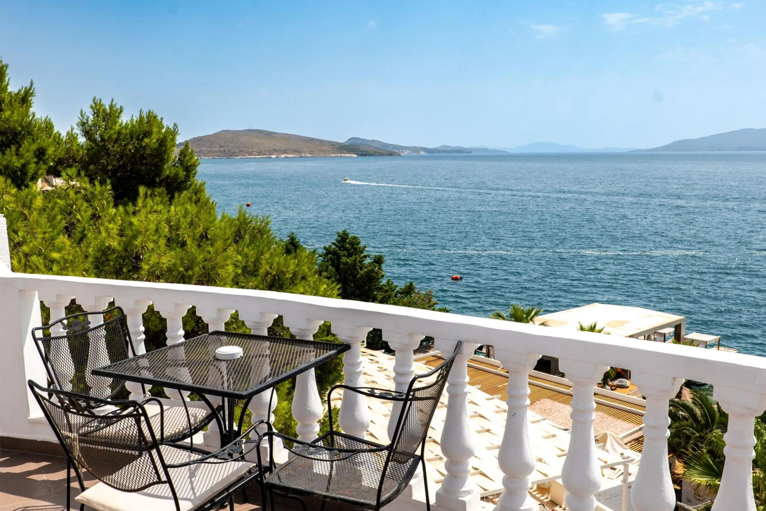Balcony/Terrace in Hotel Sejko