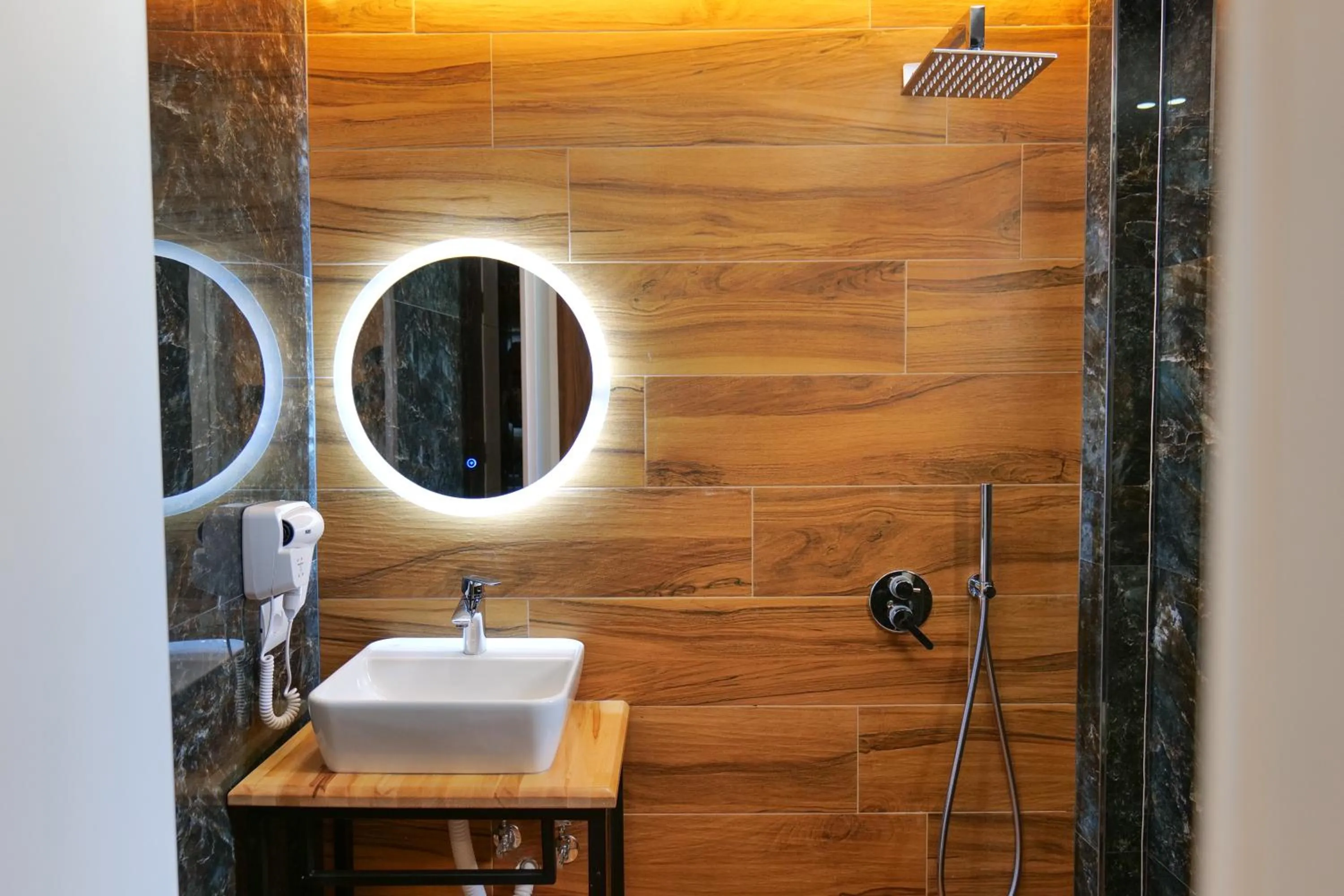 Bathroom in Hotel Havana