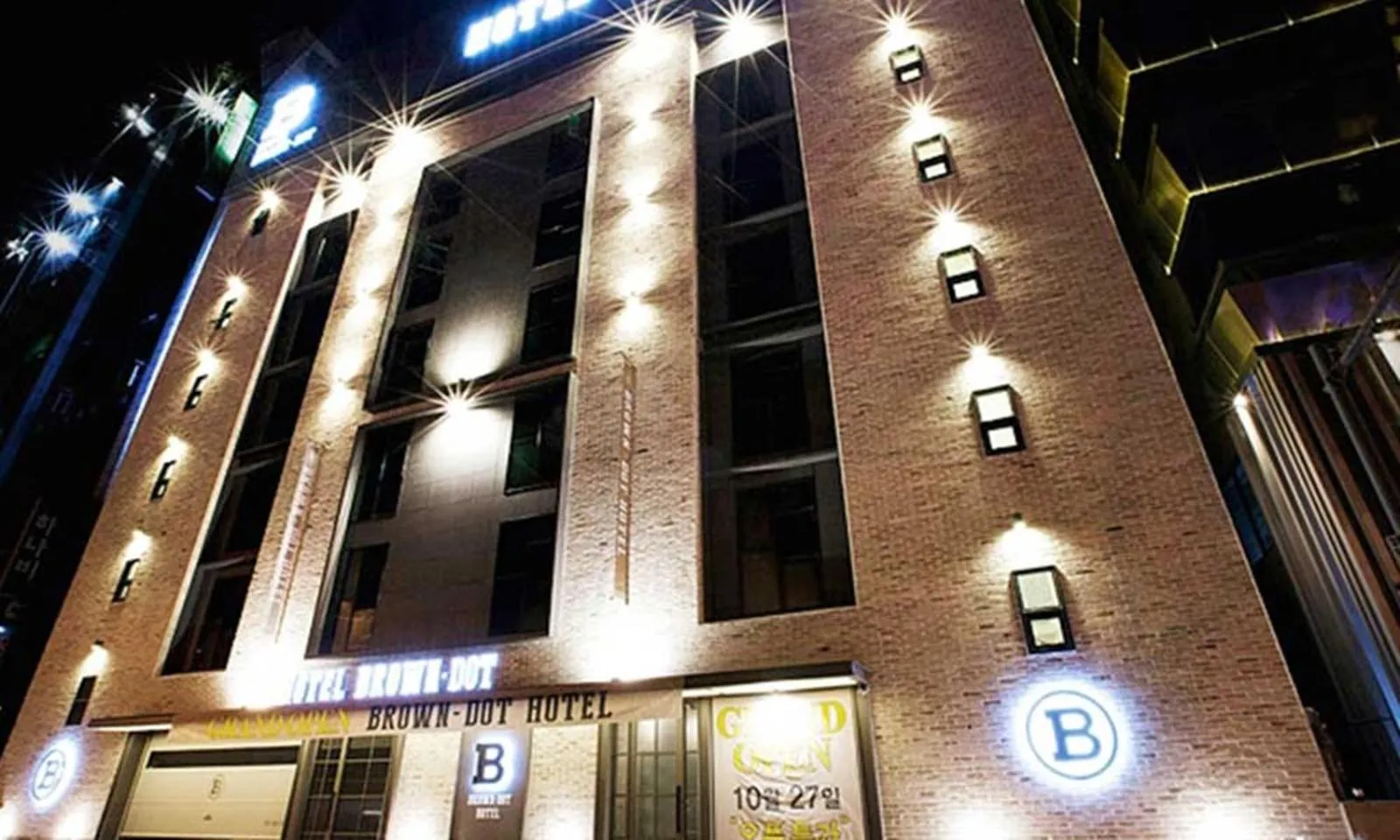 Property building in Gimhae Browndot Hotel Waterpark