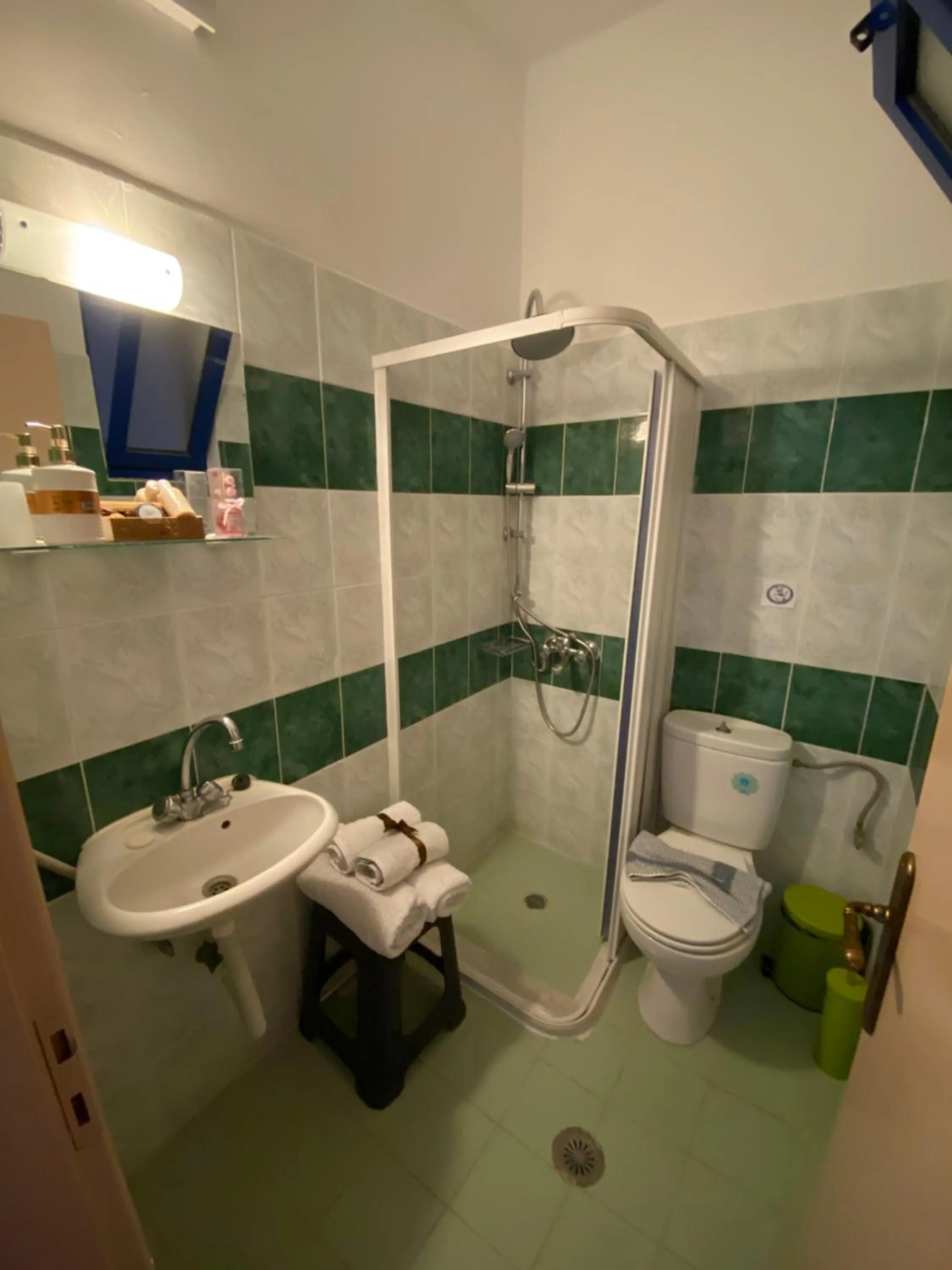 Anastasia Studios, Apartments & Suites