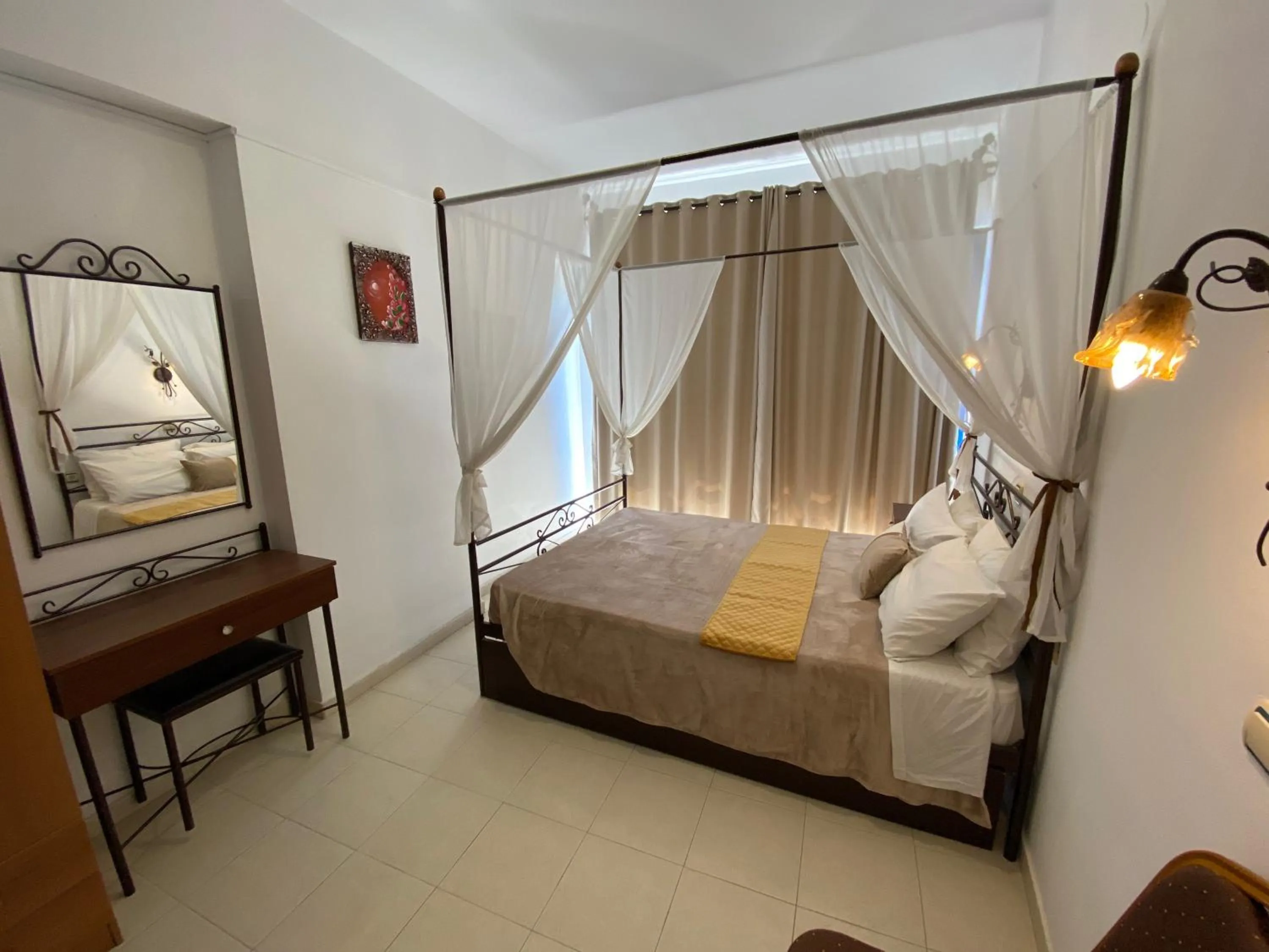 Anastasia Studios, Apartments & Suites