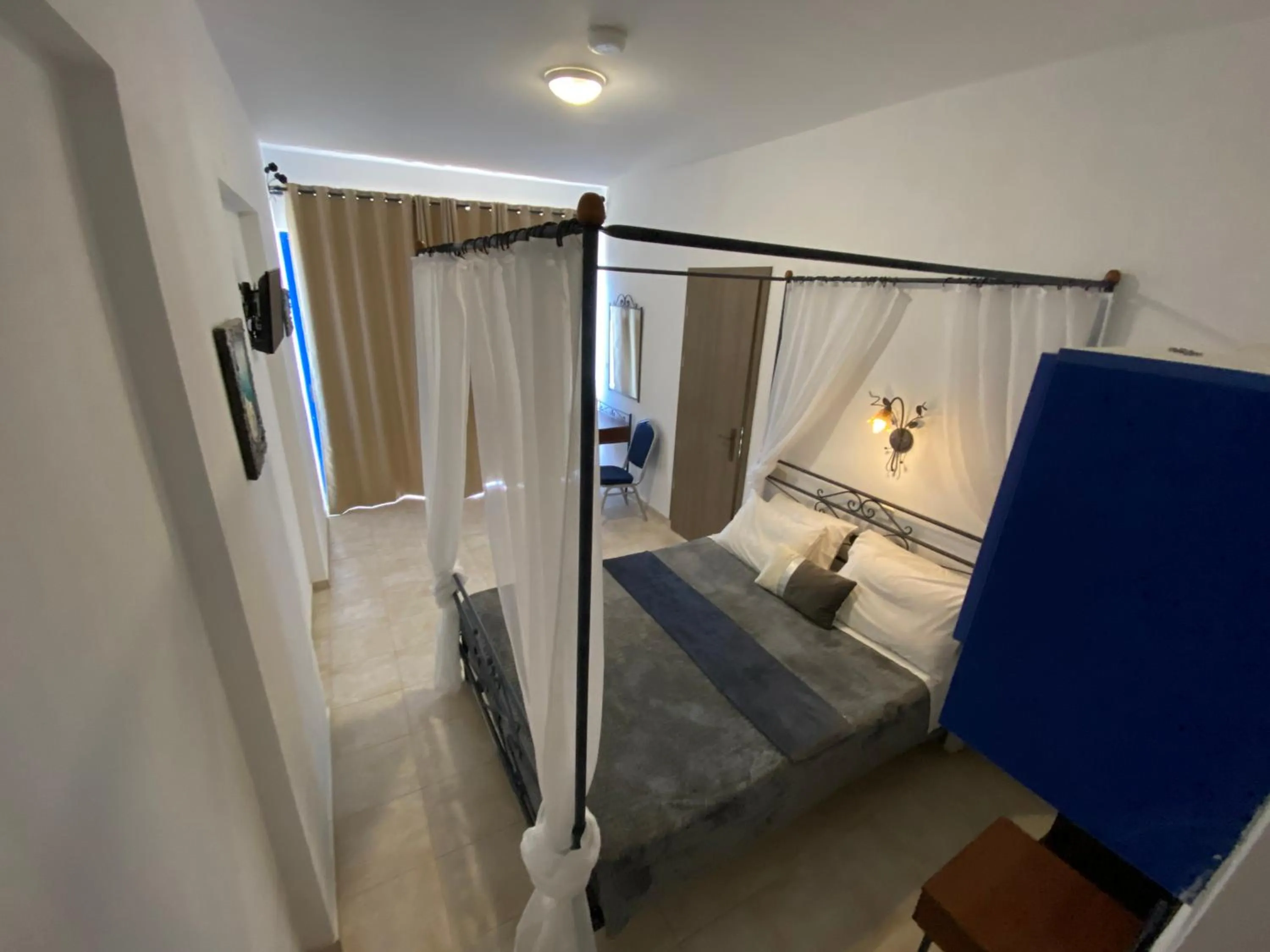 Anastasia Studios, Apartments & Suites