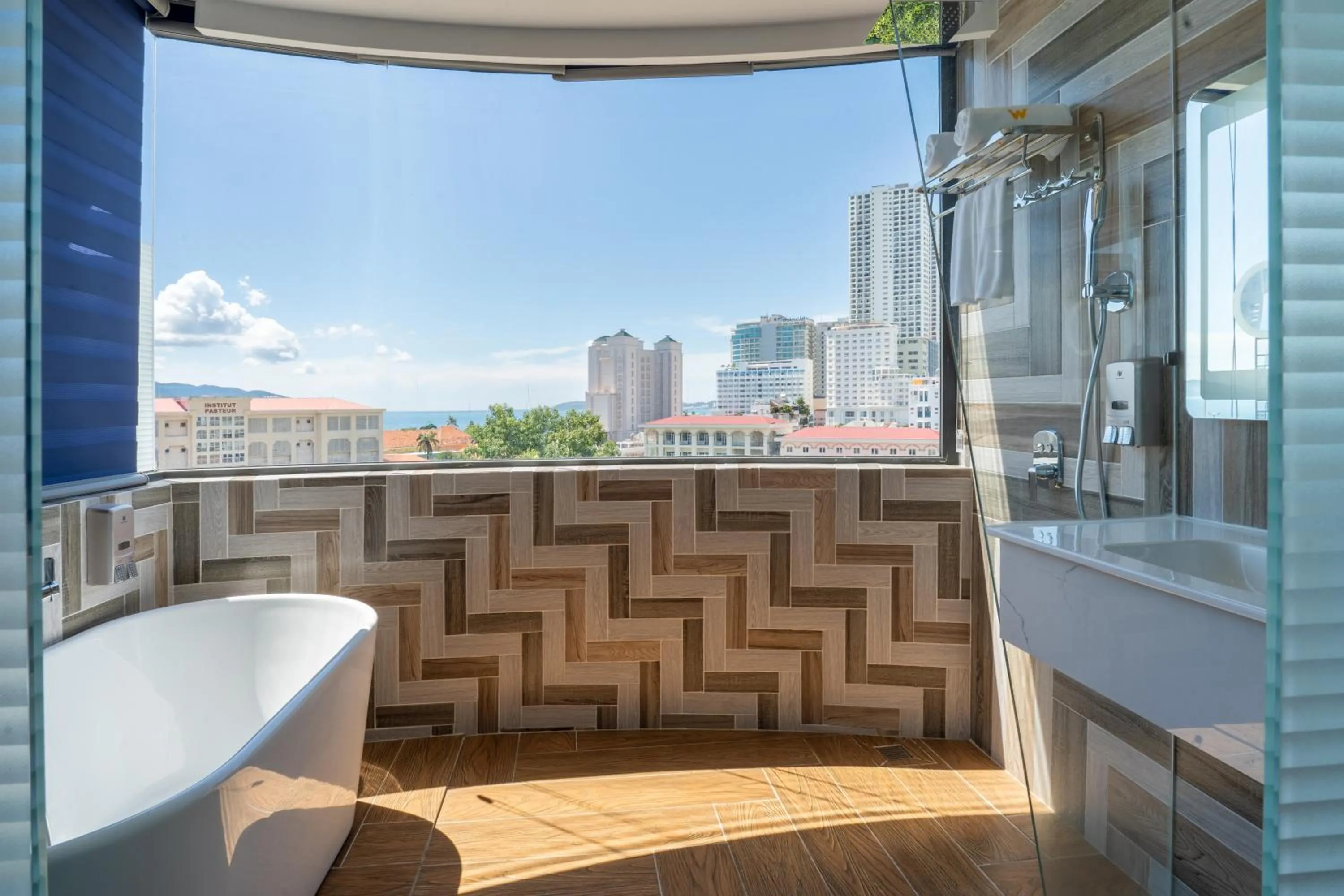 Shower in W Premium Nha Trang