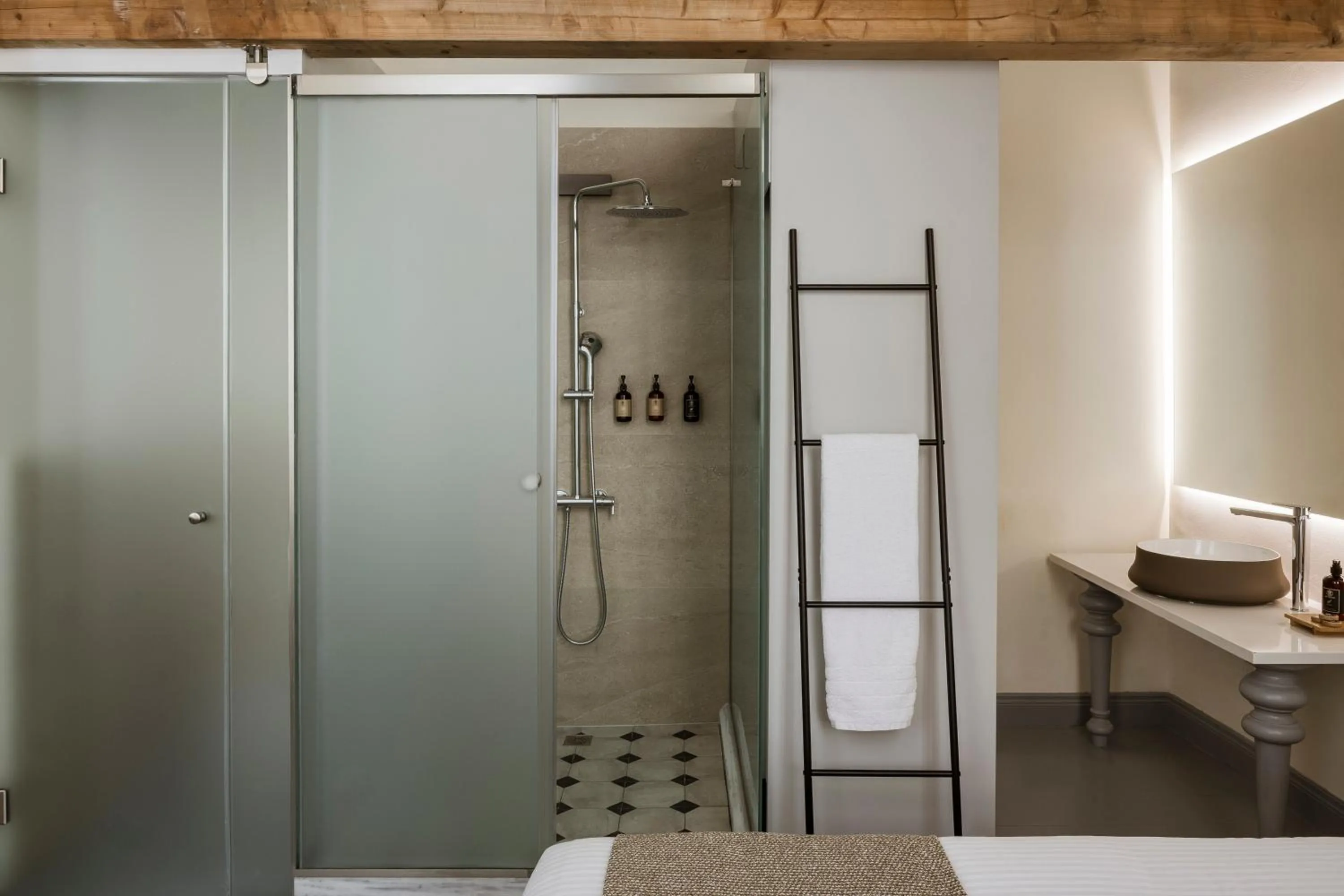 Suite with Balcony in Alma Syros