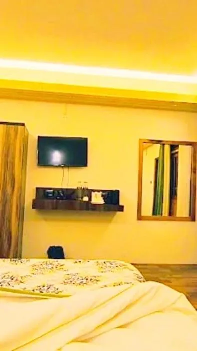 Bed in Tripoo Rhisum the premium Haapo retreat