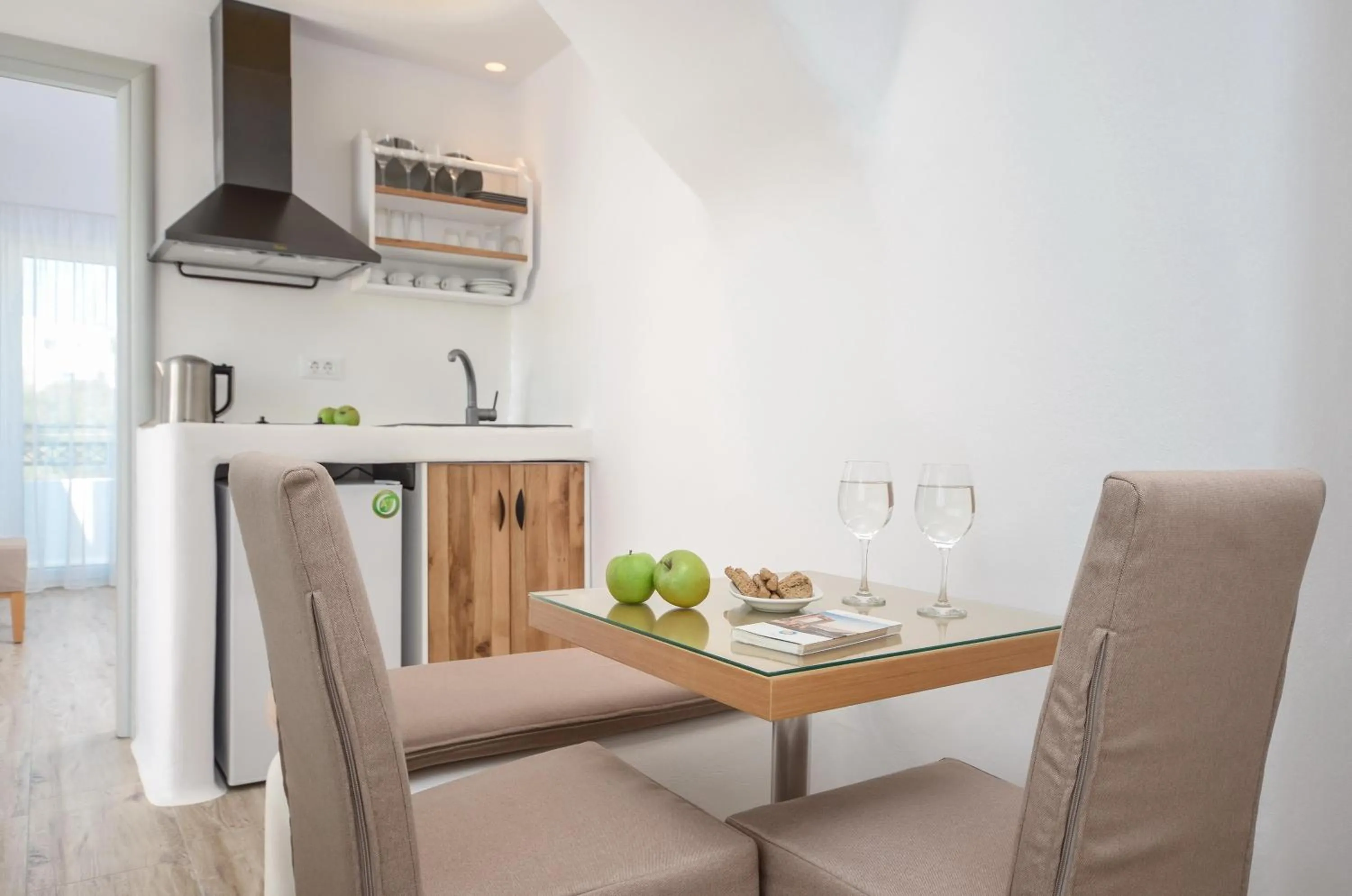 Coffee/tea facilities in Villa Adriana Hotel