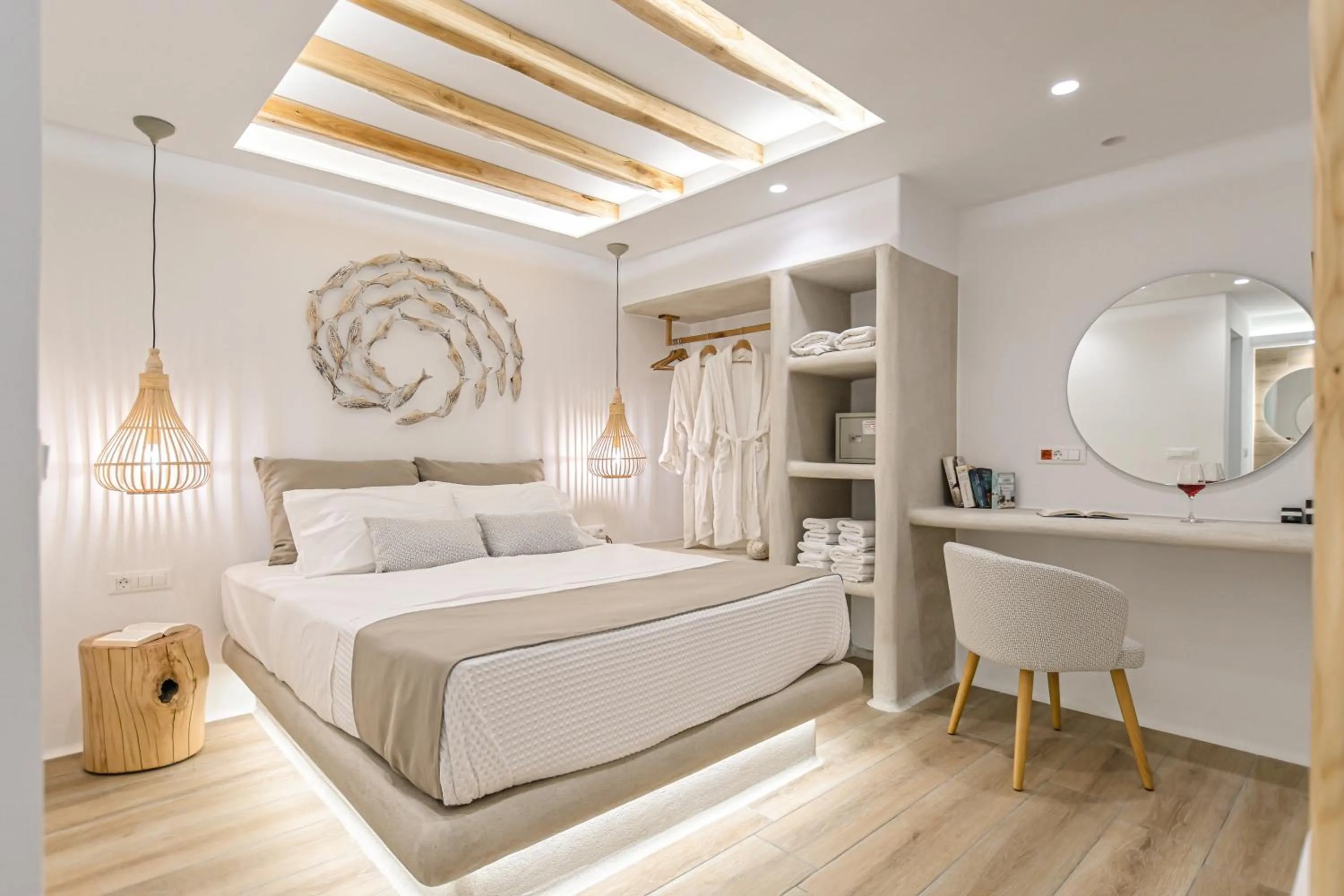 Bed in Villa Adriana Hotel