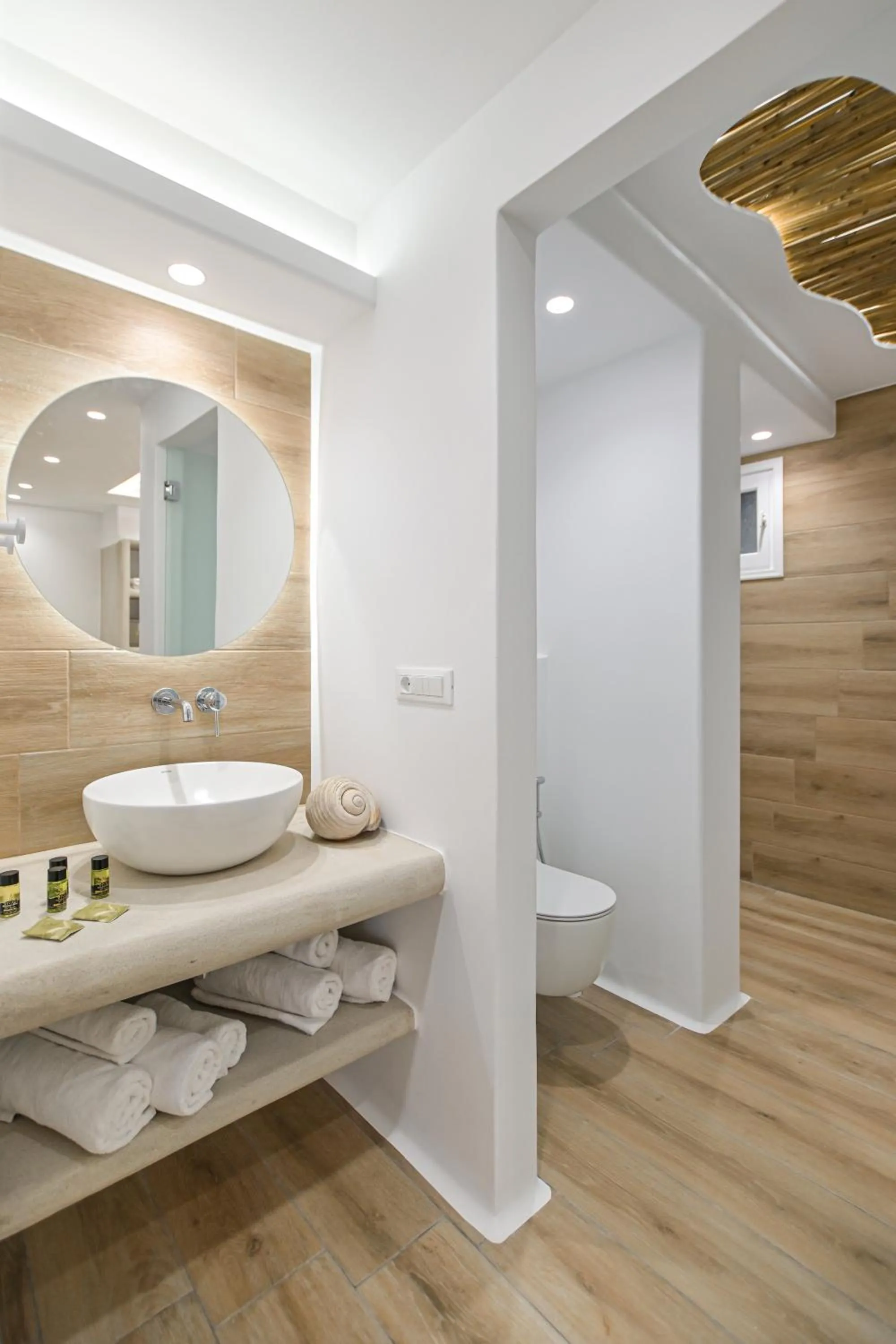 Toilet in Villa Adriana Hotel