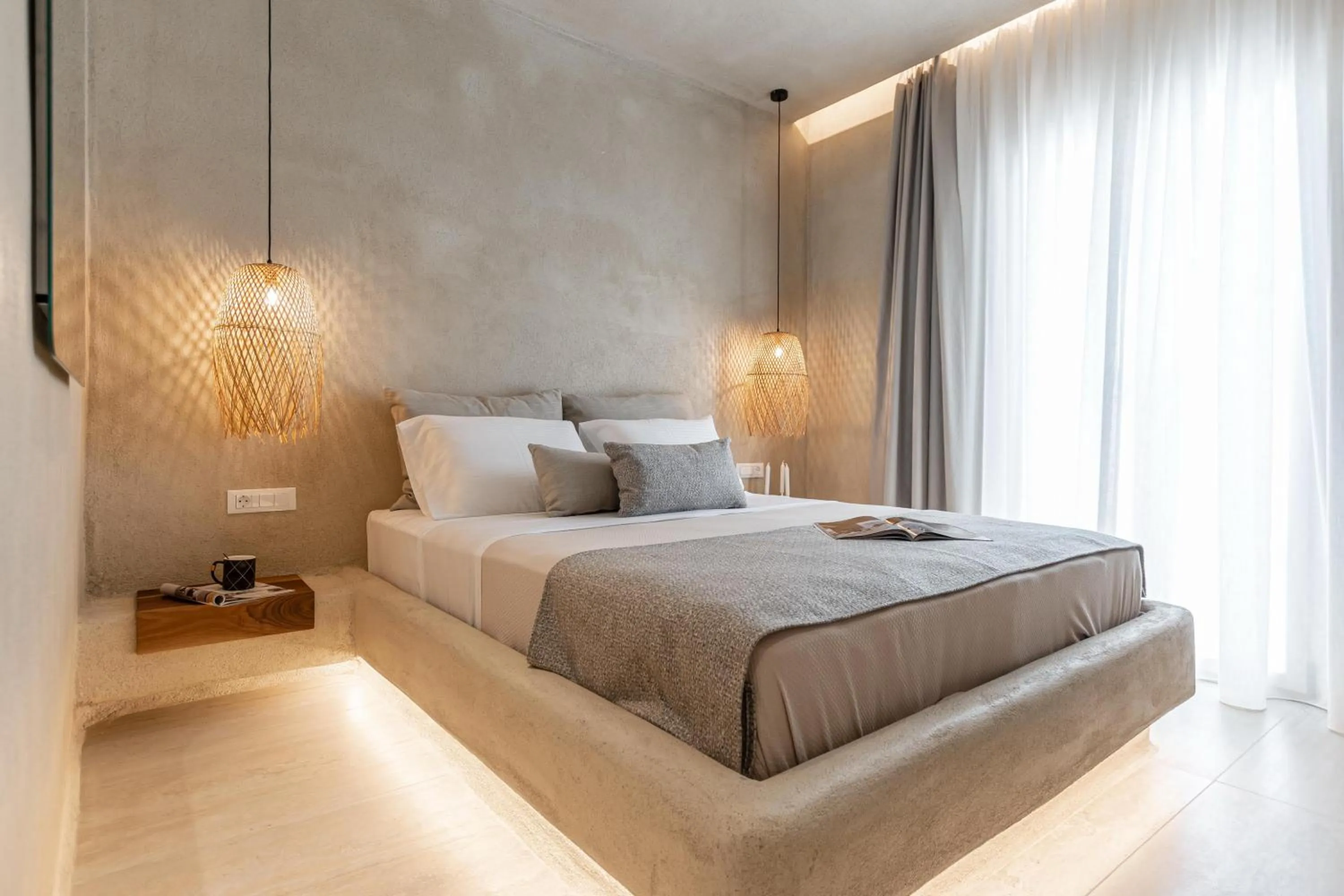 Bed in Villa Adriana Hotel