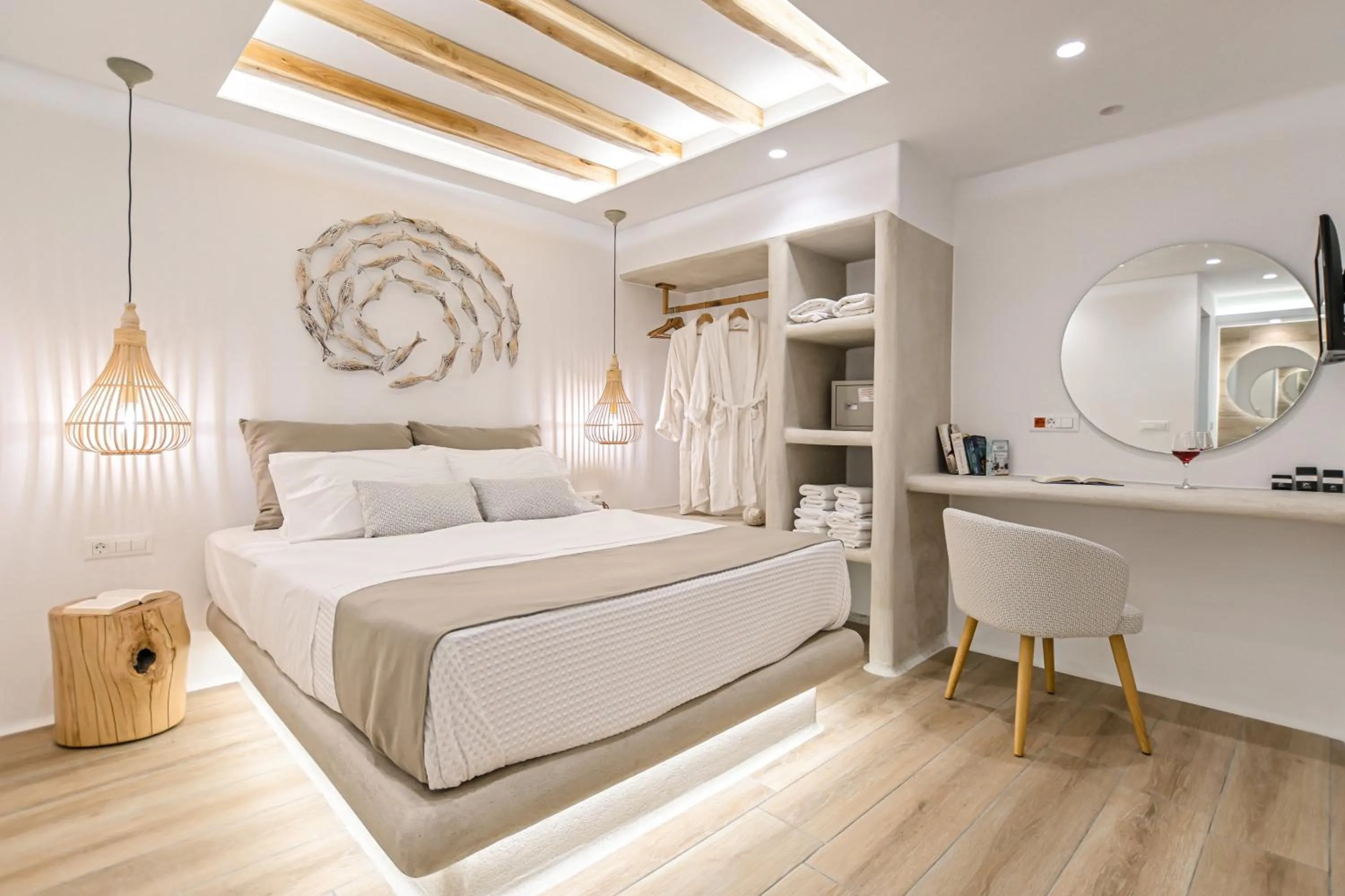 Bed in Villa Adriana Hotel