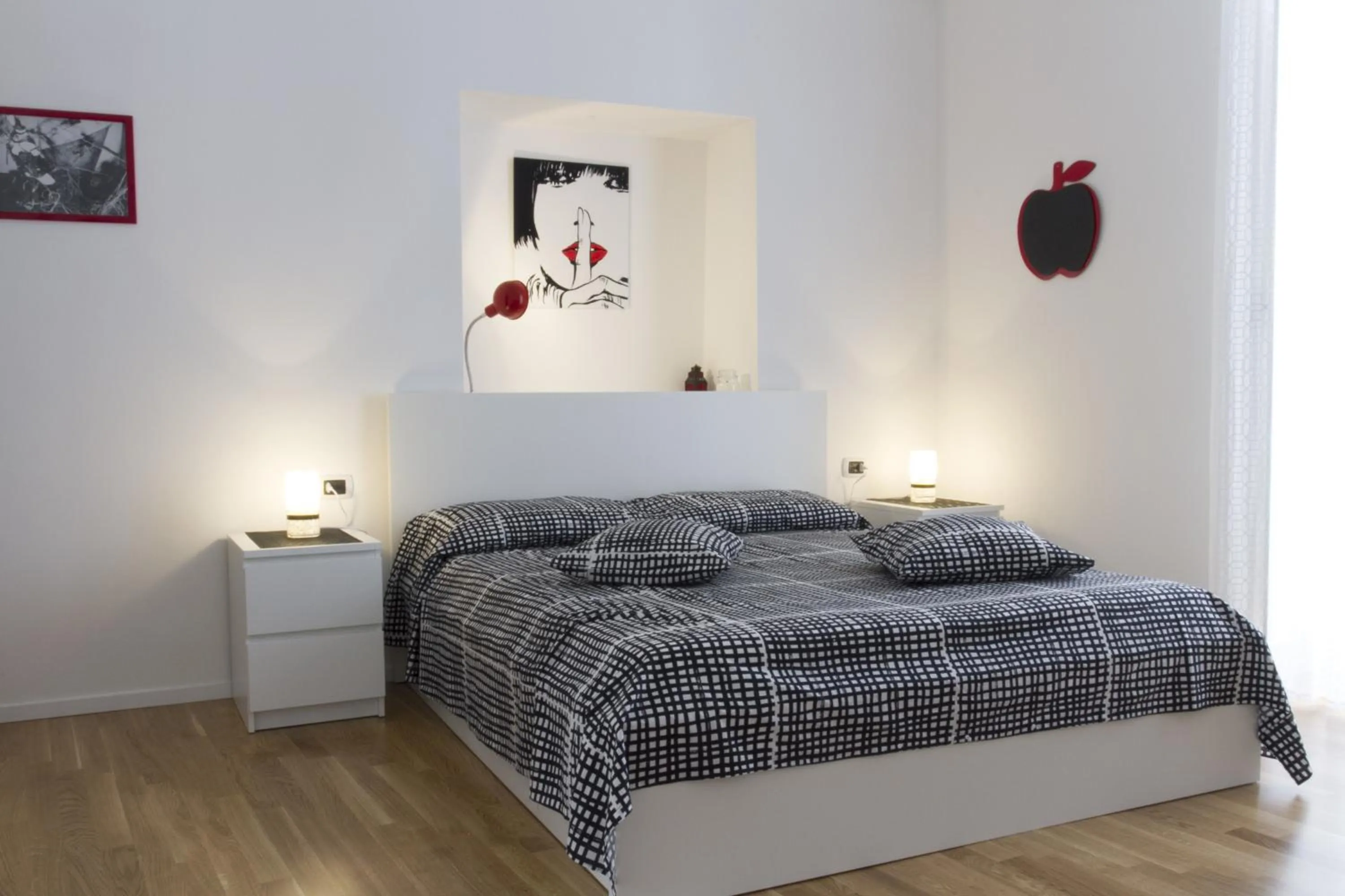 Bed in MAD Bed & Breakfast