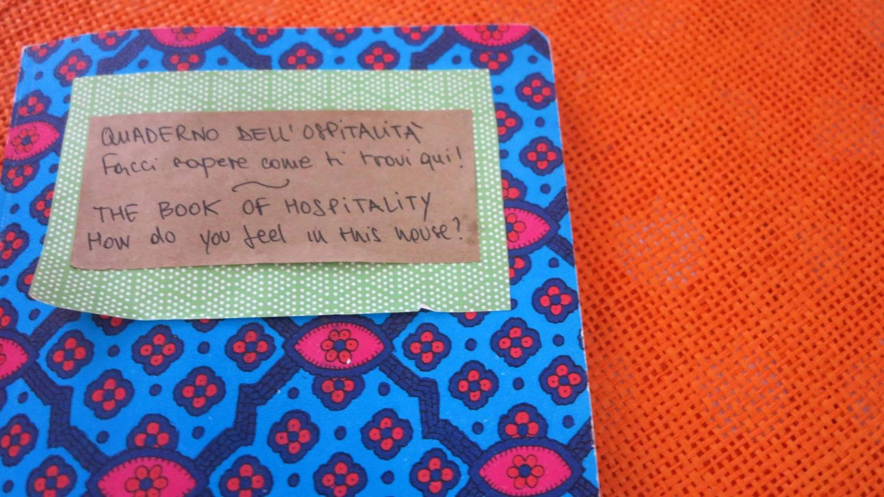 Lounge or bar in MAD Bed & Breakfast