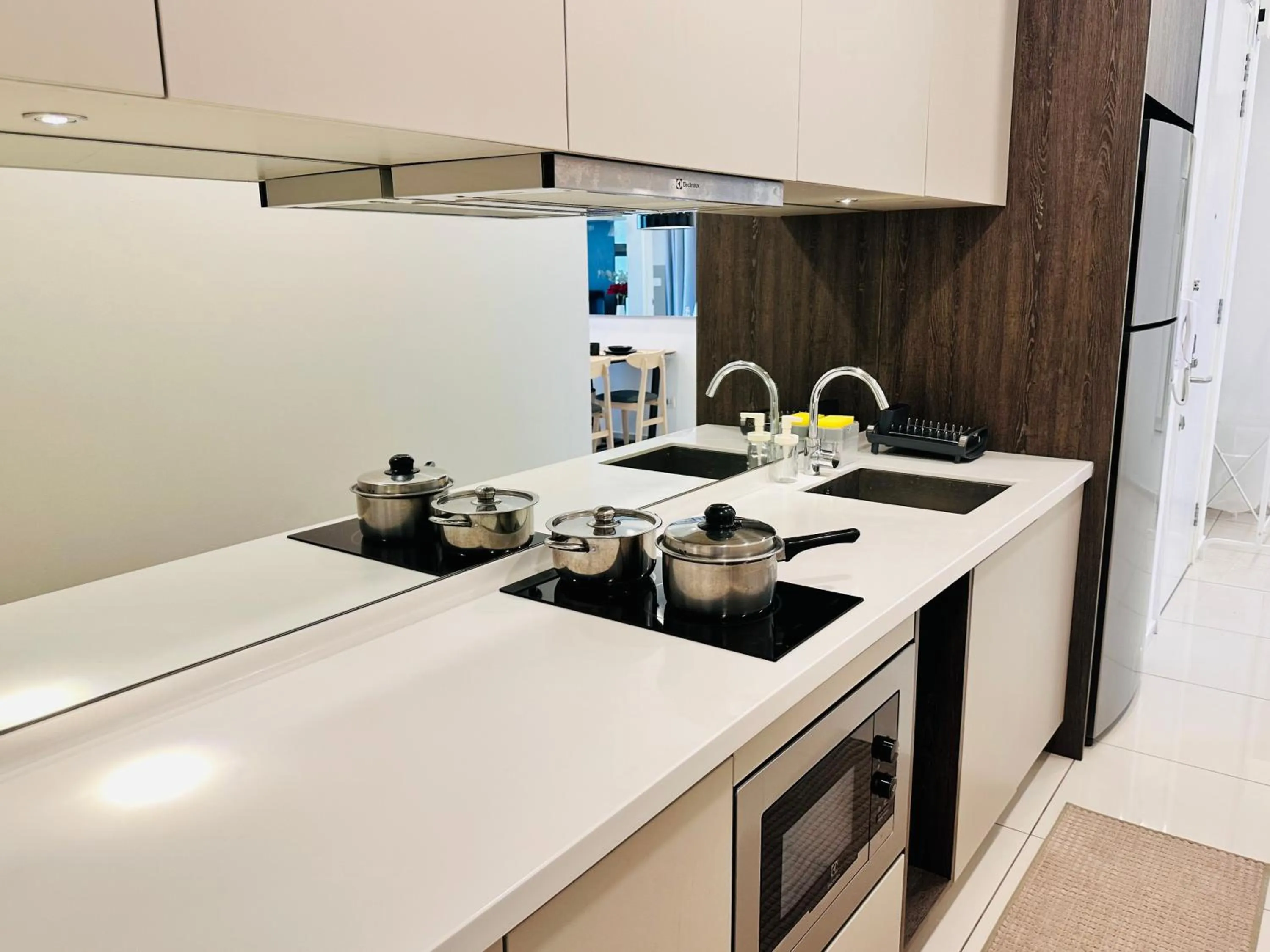 Kitchen or kitchenette in The Robertson Bukit Bintang