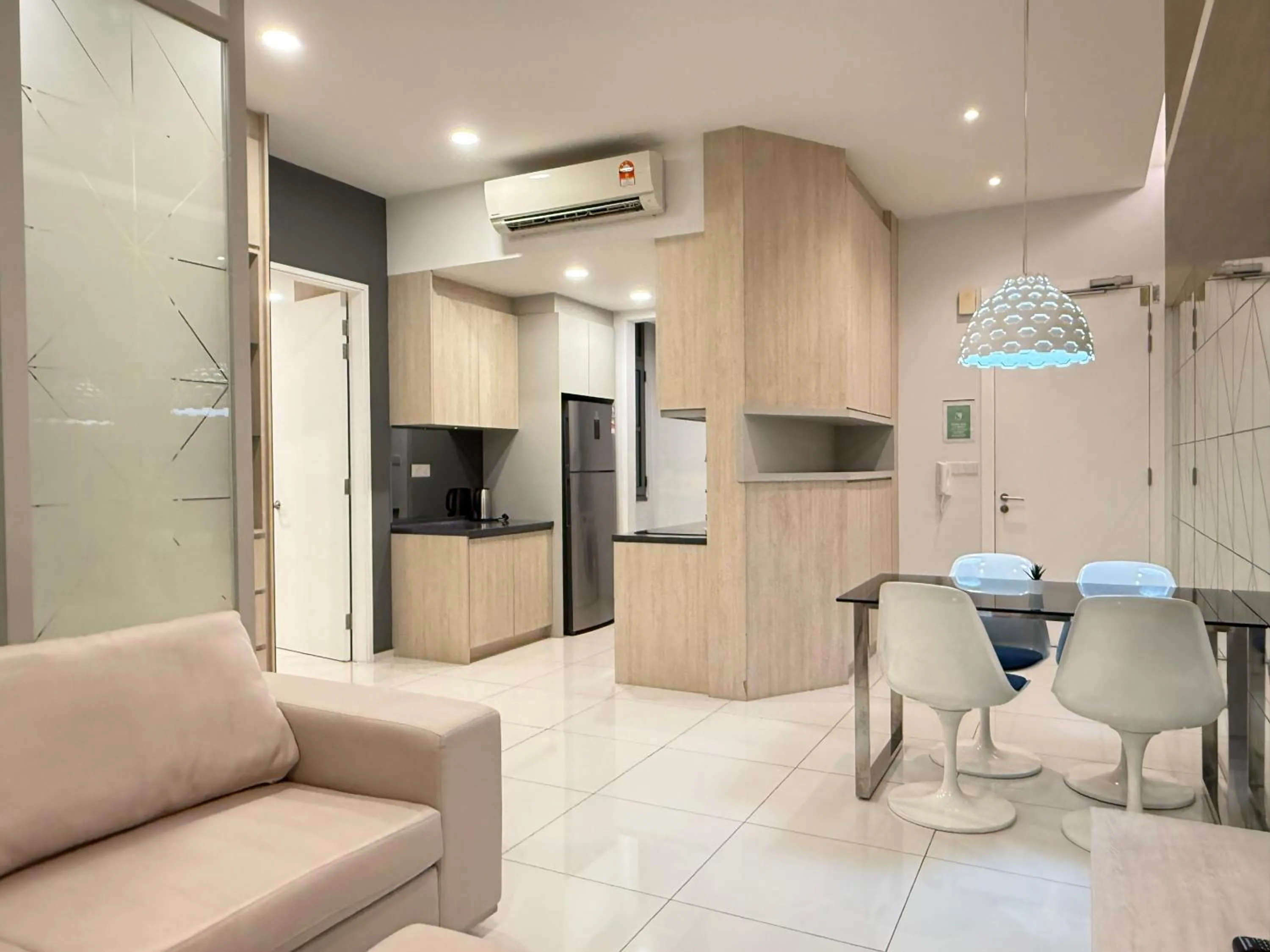 TV and multimedia in The Robertson Bukit Bintang