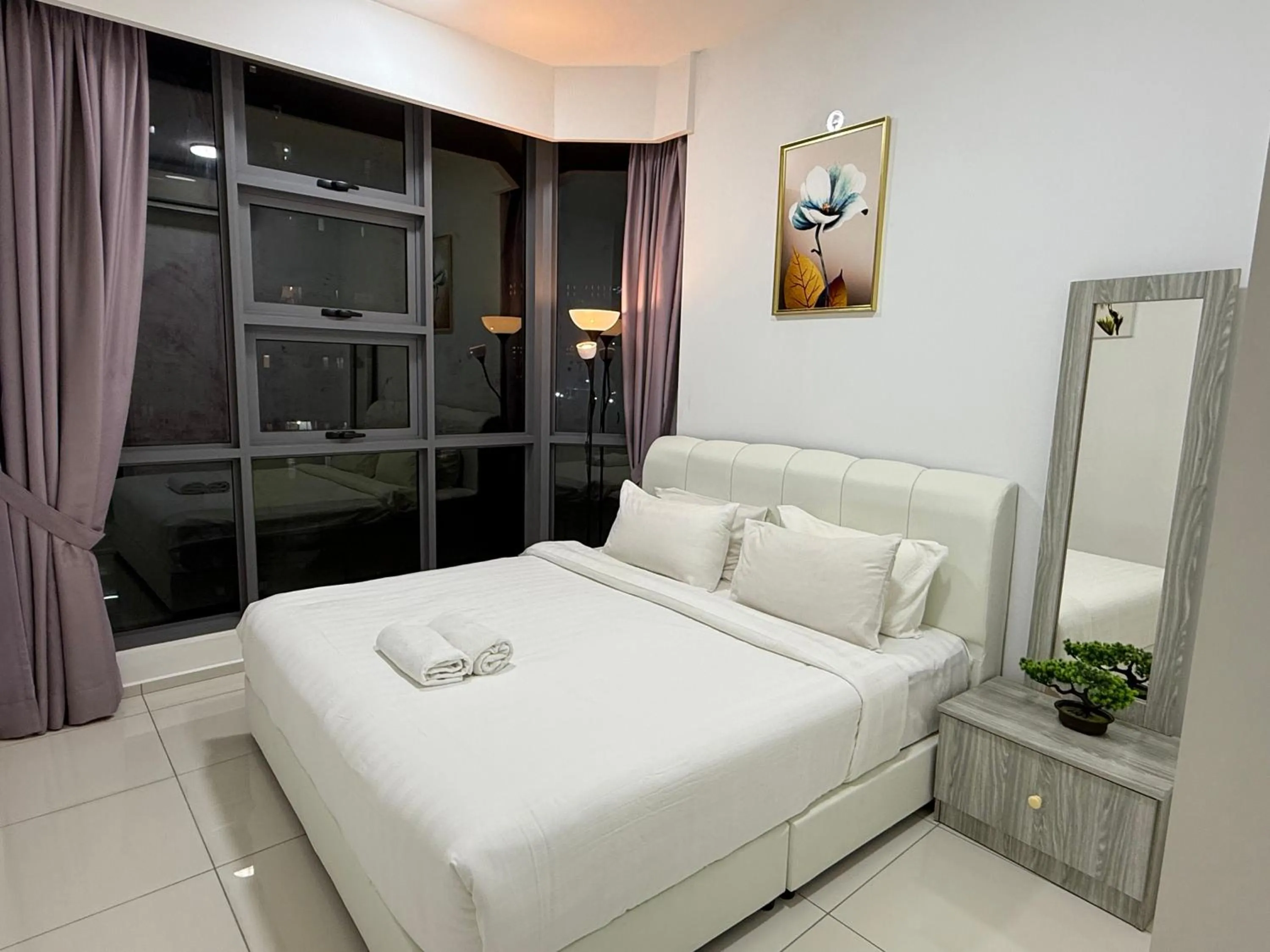 Bed in The Robertson Bukit Bintang