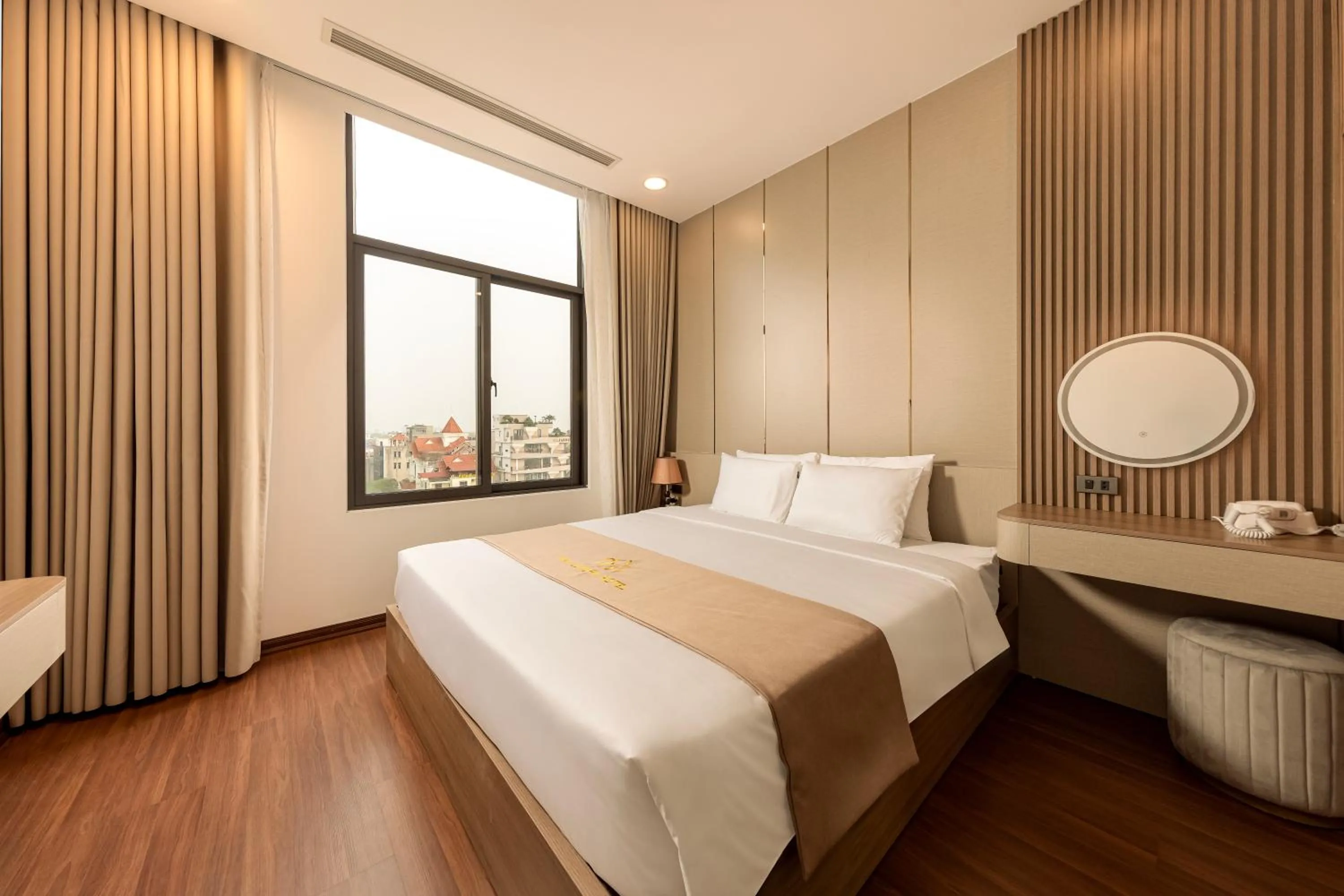 Bed in MAI Luxury Hotel Ninh Binh