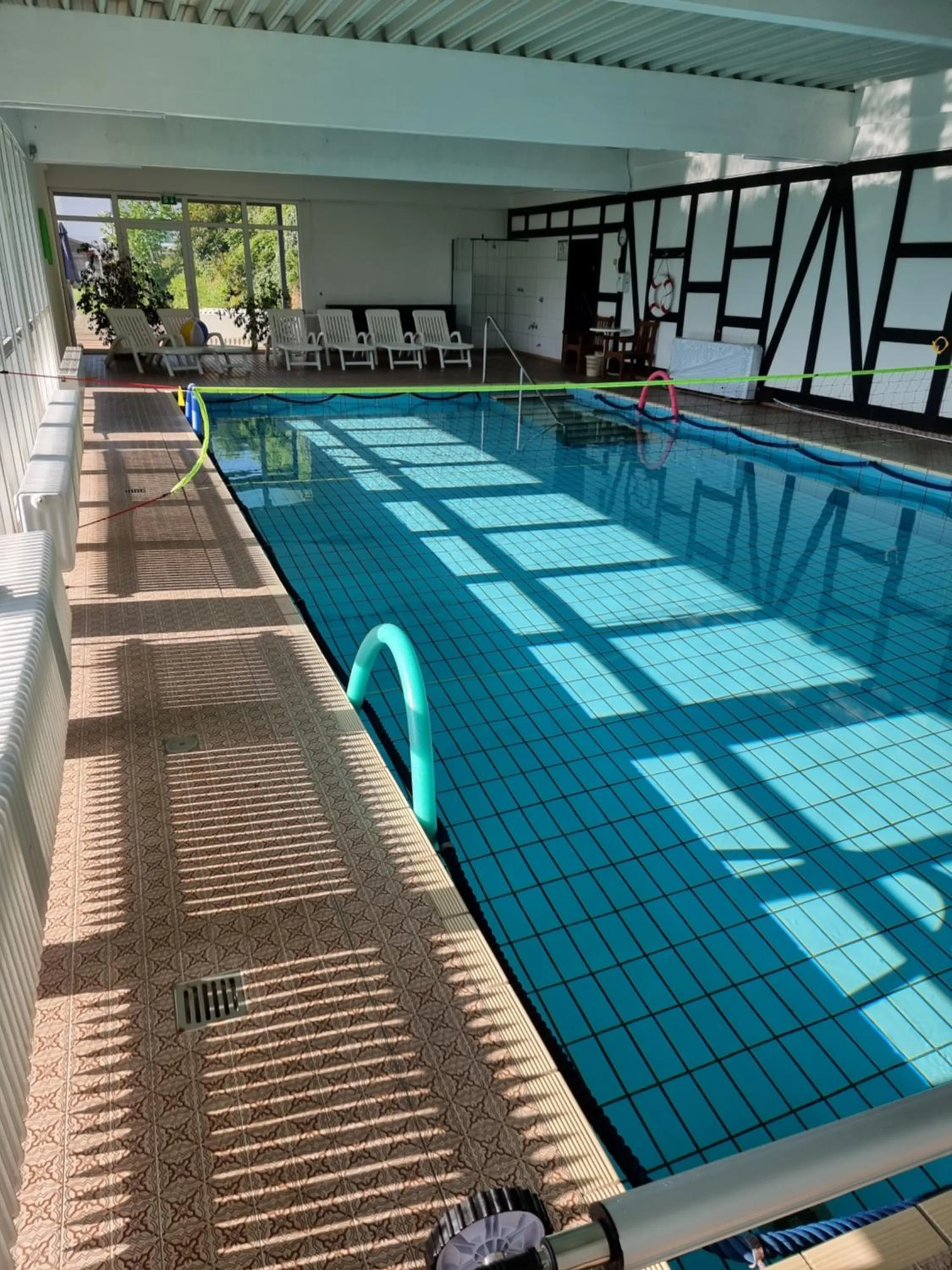 Swimming pool in Hotel Kurhaus Uhlenberg