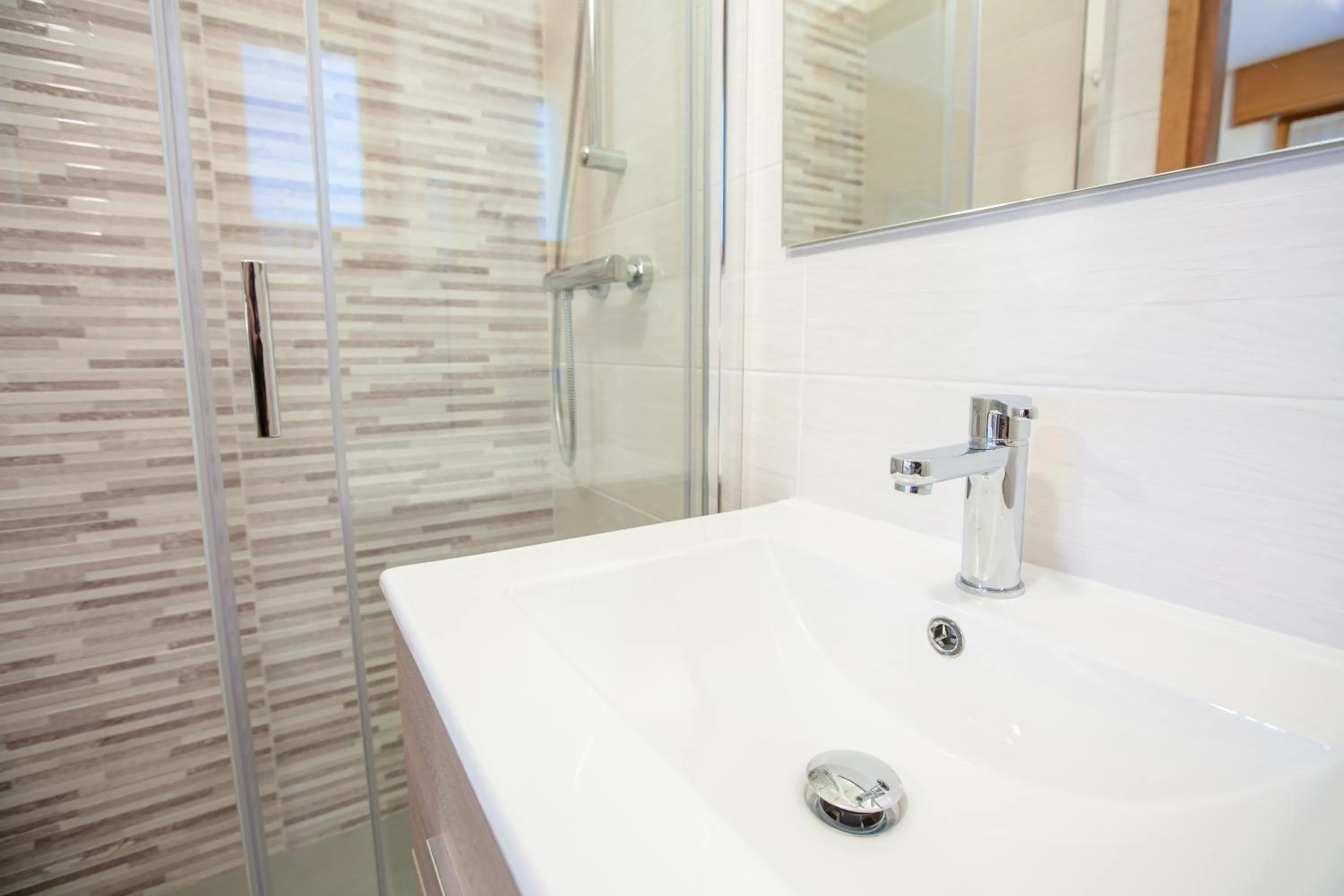 Shower in Hotel Biancospino