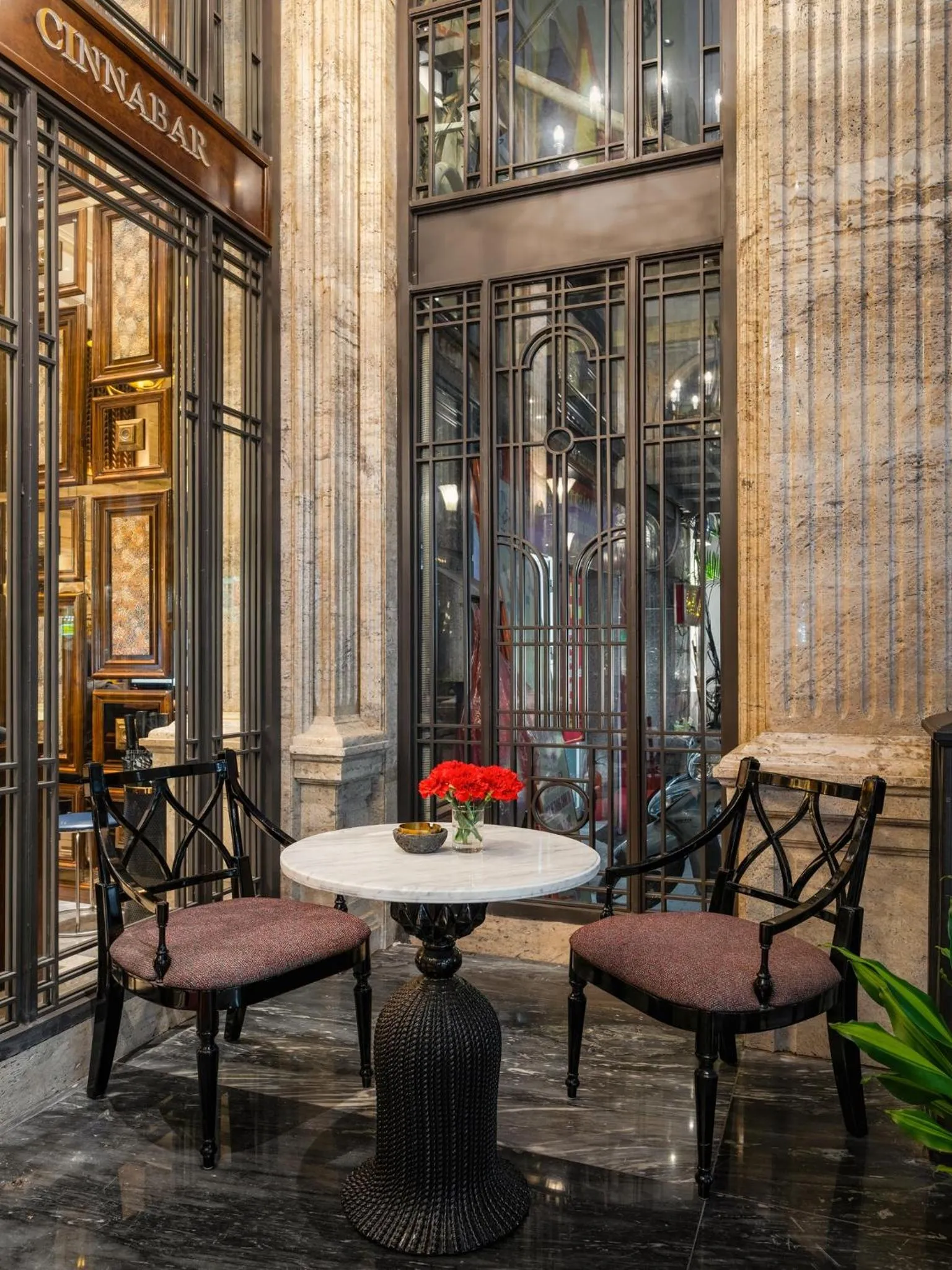 Property building in Peridot Gallery Classic Hotel