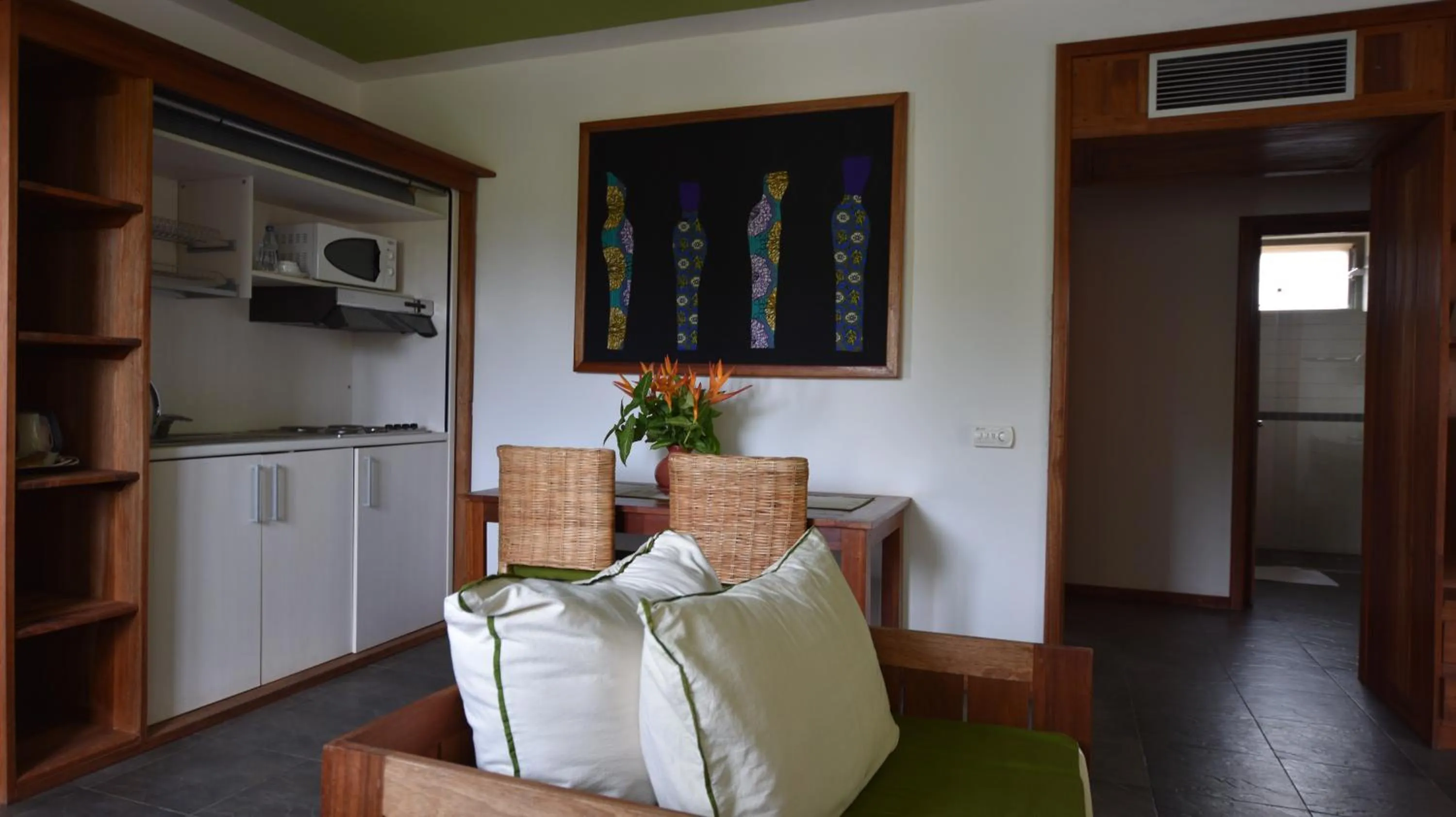 Dining area in Hotel Club du Lac Tanganyika