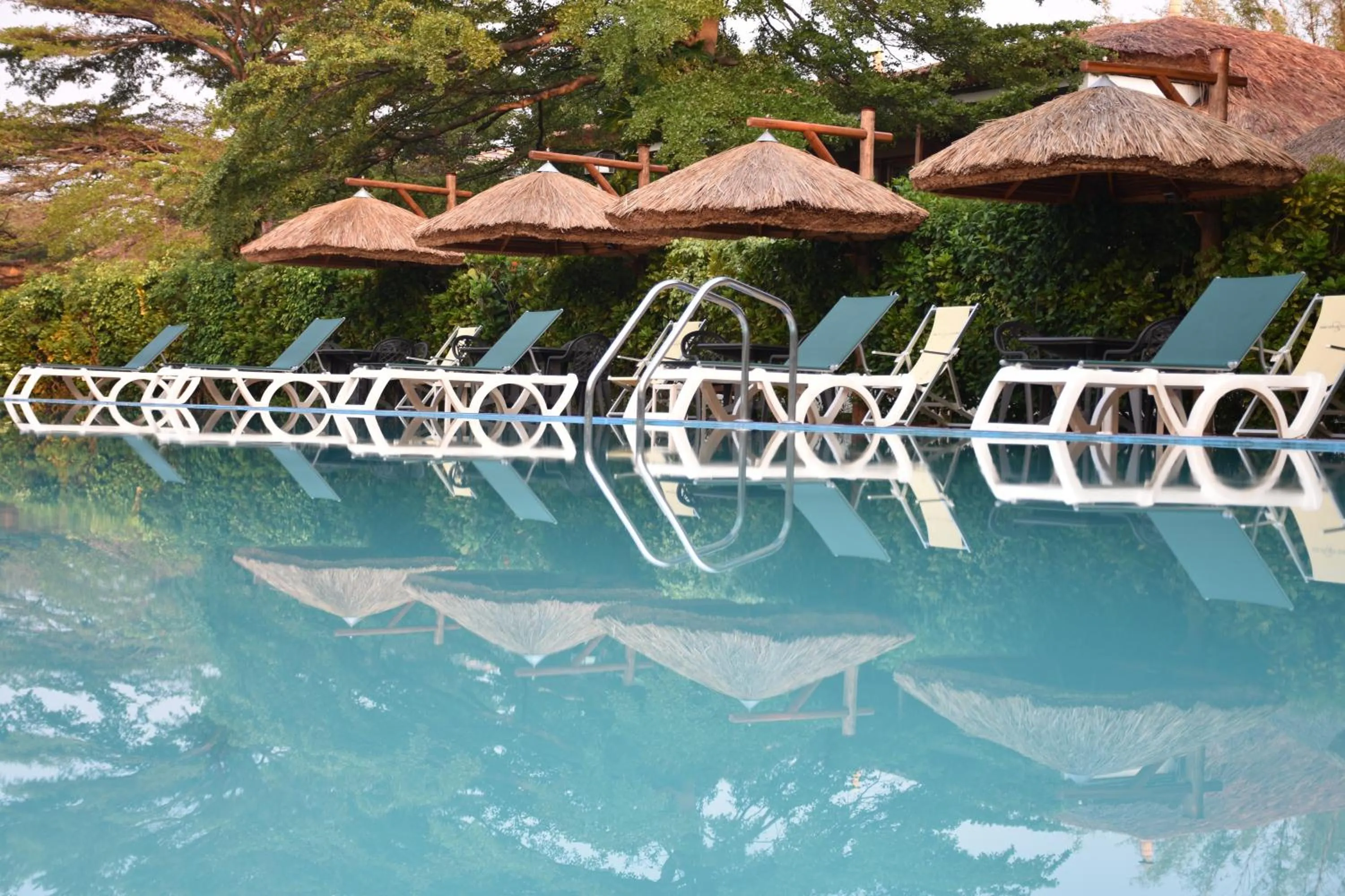 Swimming pool in Hotel Club du Lac Tanganyika