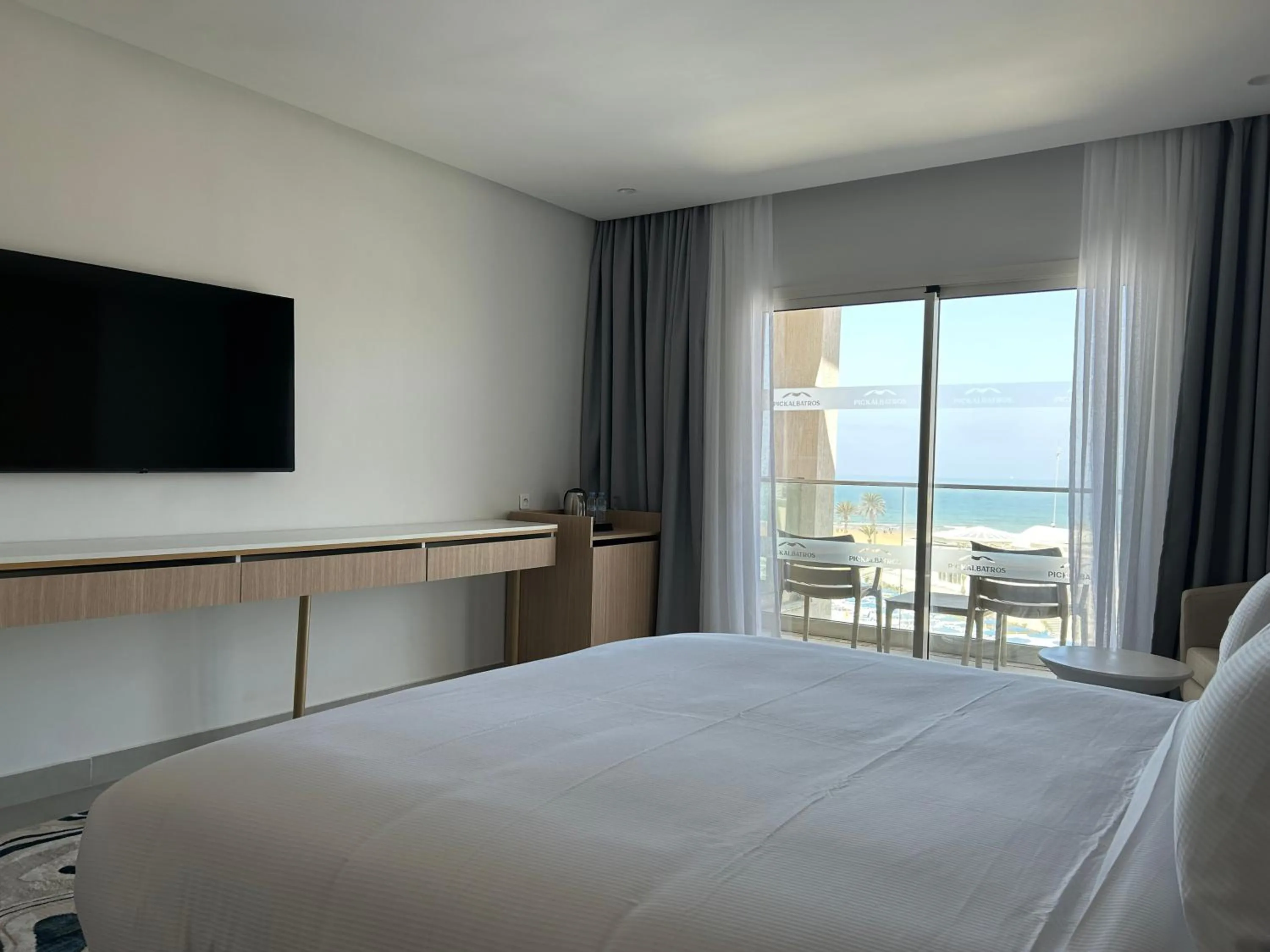 Photo of the whole room, Bed in Pickalbatros Palais Des Roses - Agadir - All Inclusive