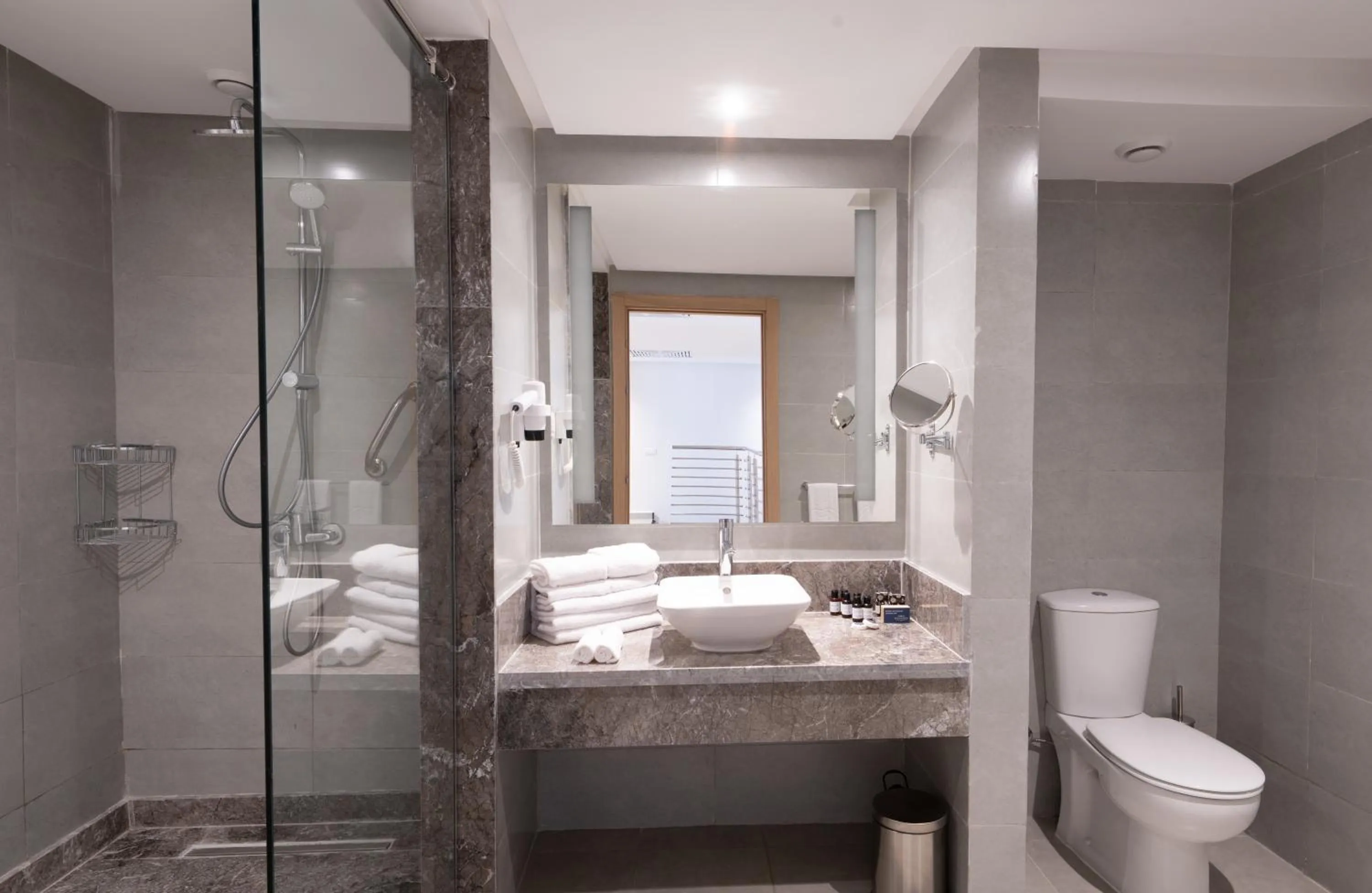 Shower in Pickalbatros Palais Des Roses - Agadir - All Inclusive