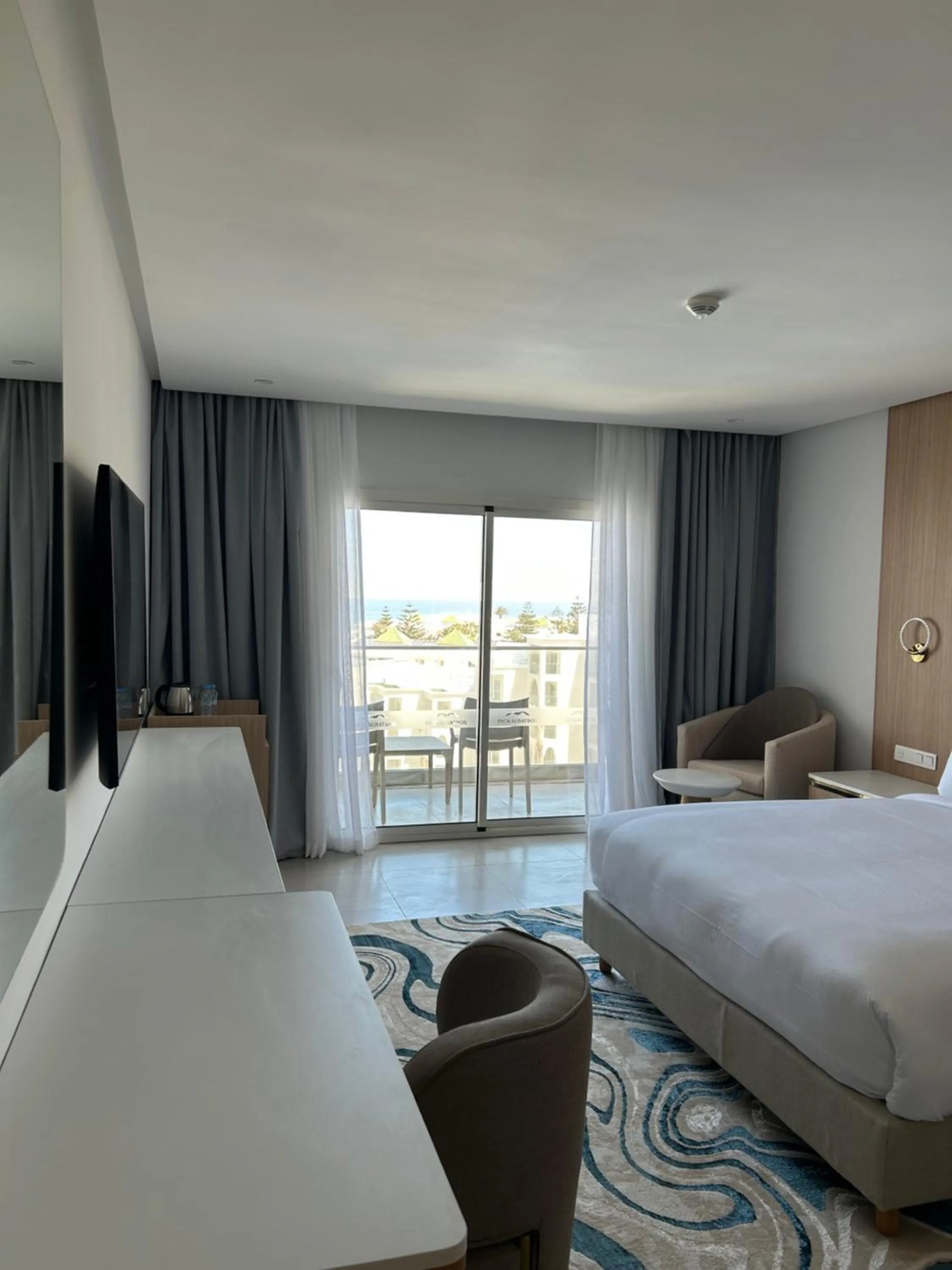 Photo of the whole room, Bed in Pickalbatros Palais Des Roses - Agadir - All Inclusive