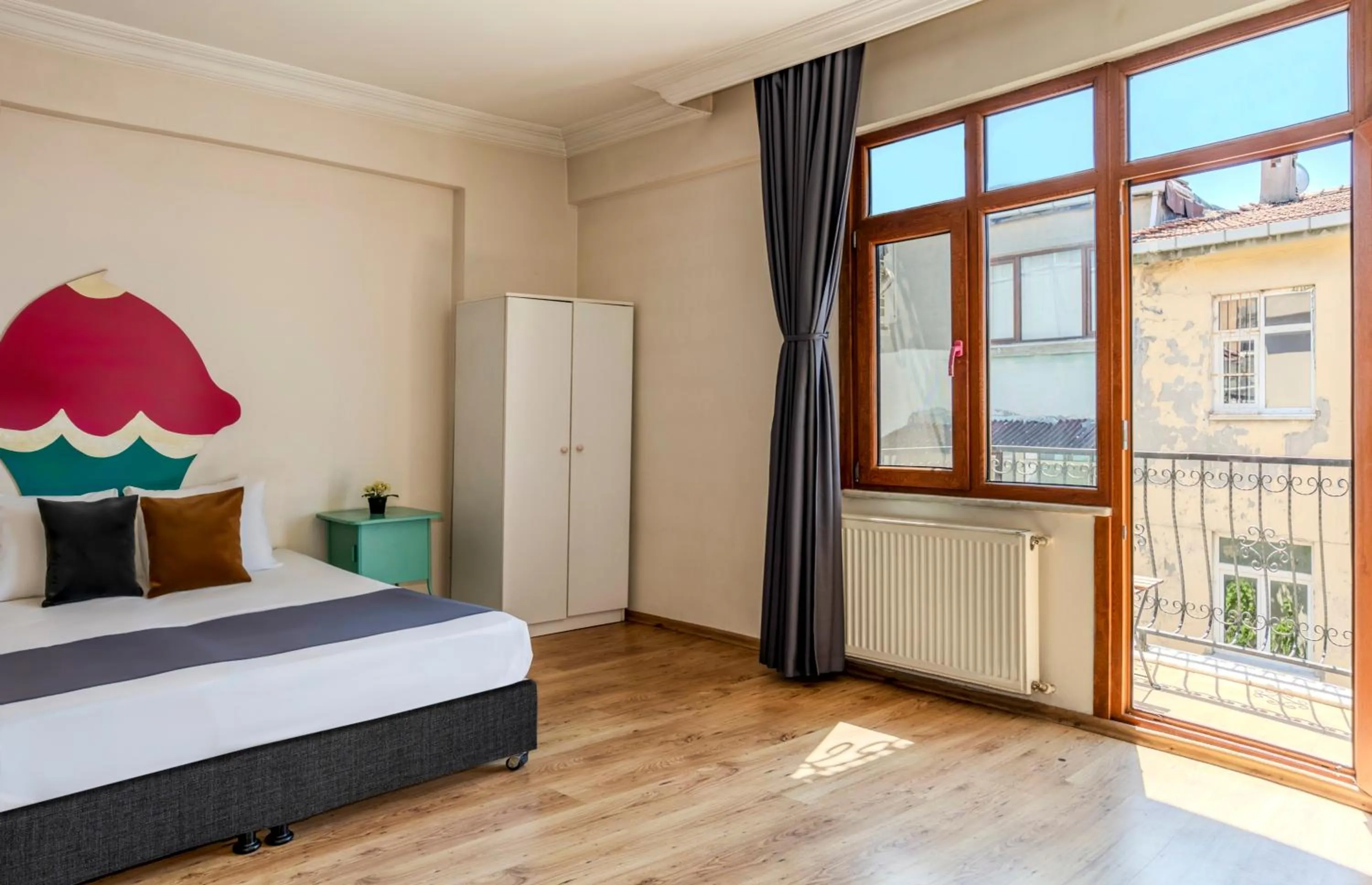 Bedroom, Bed in Brk Dream Suites Taksim