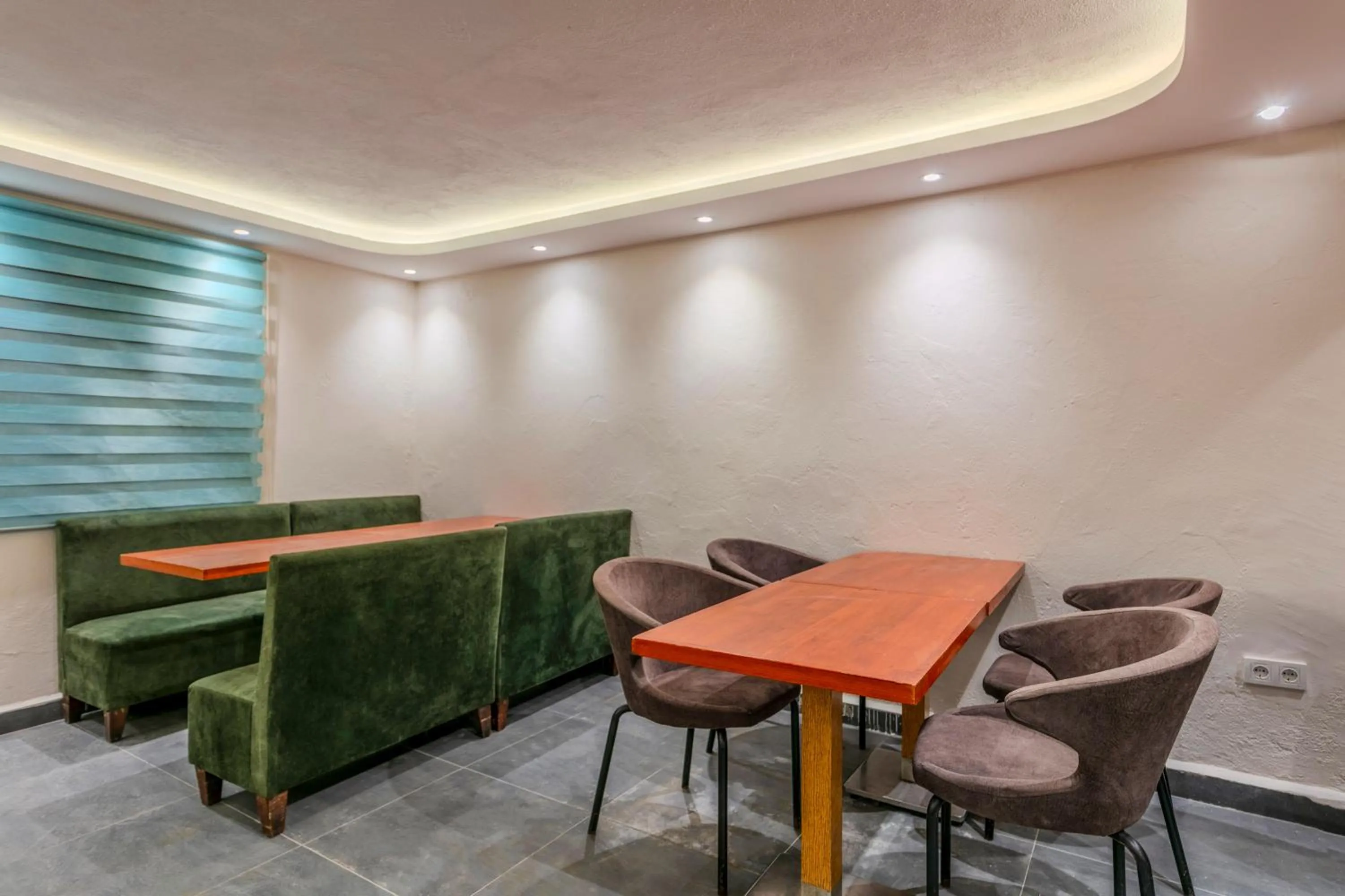 Dining area in Brk Dream Suites Taksim